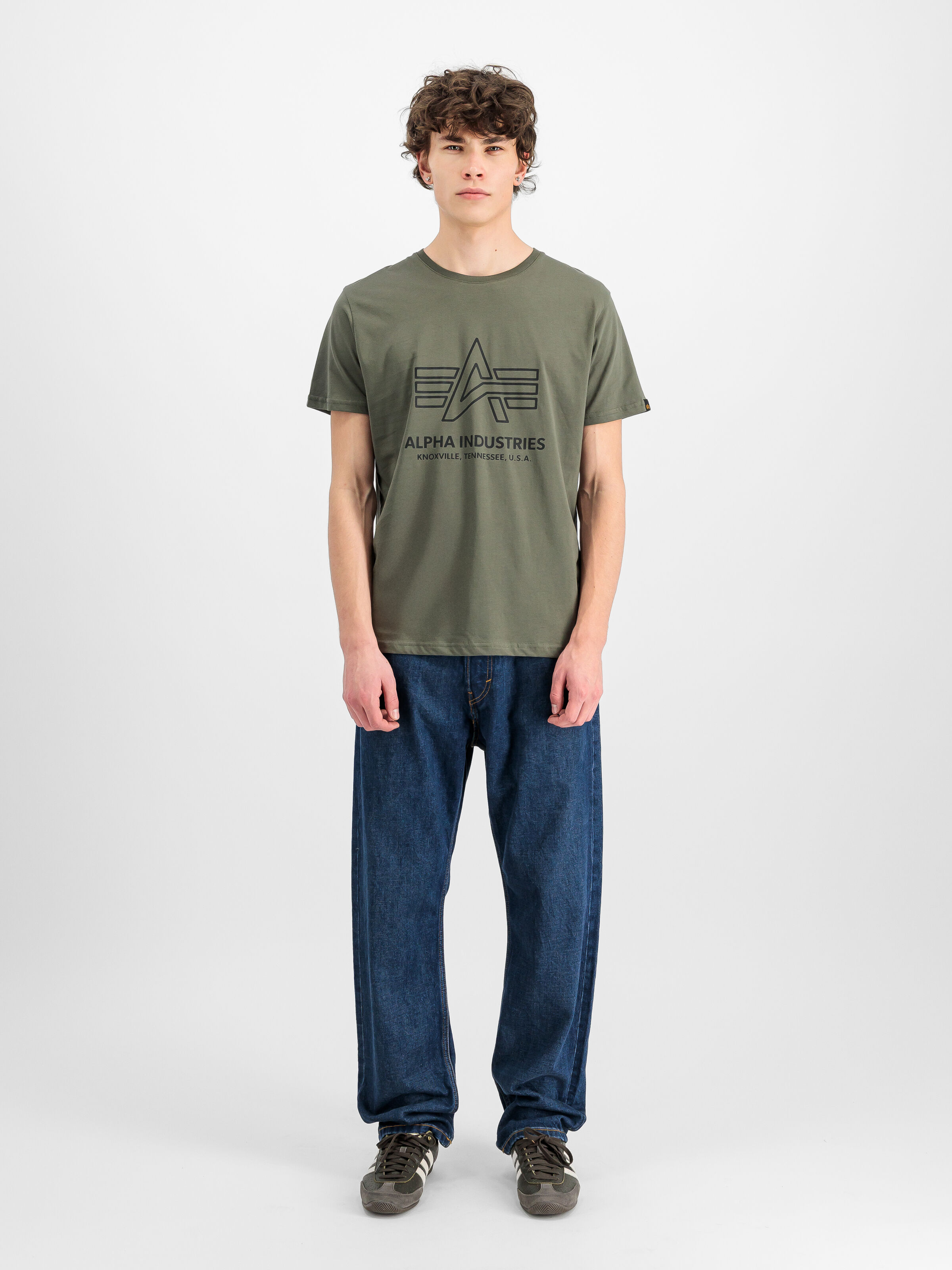 Logo Print T-Shirt dark olive 266553_142_2_model_00001_211405