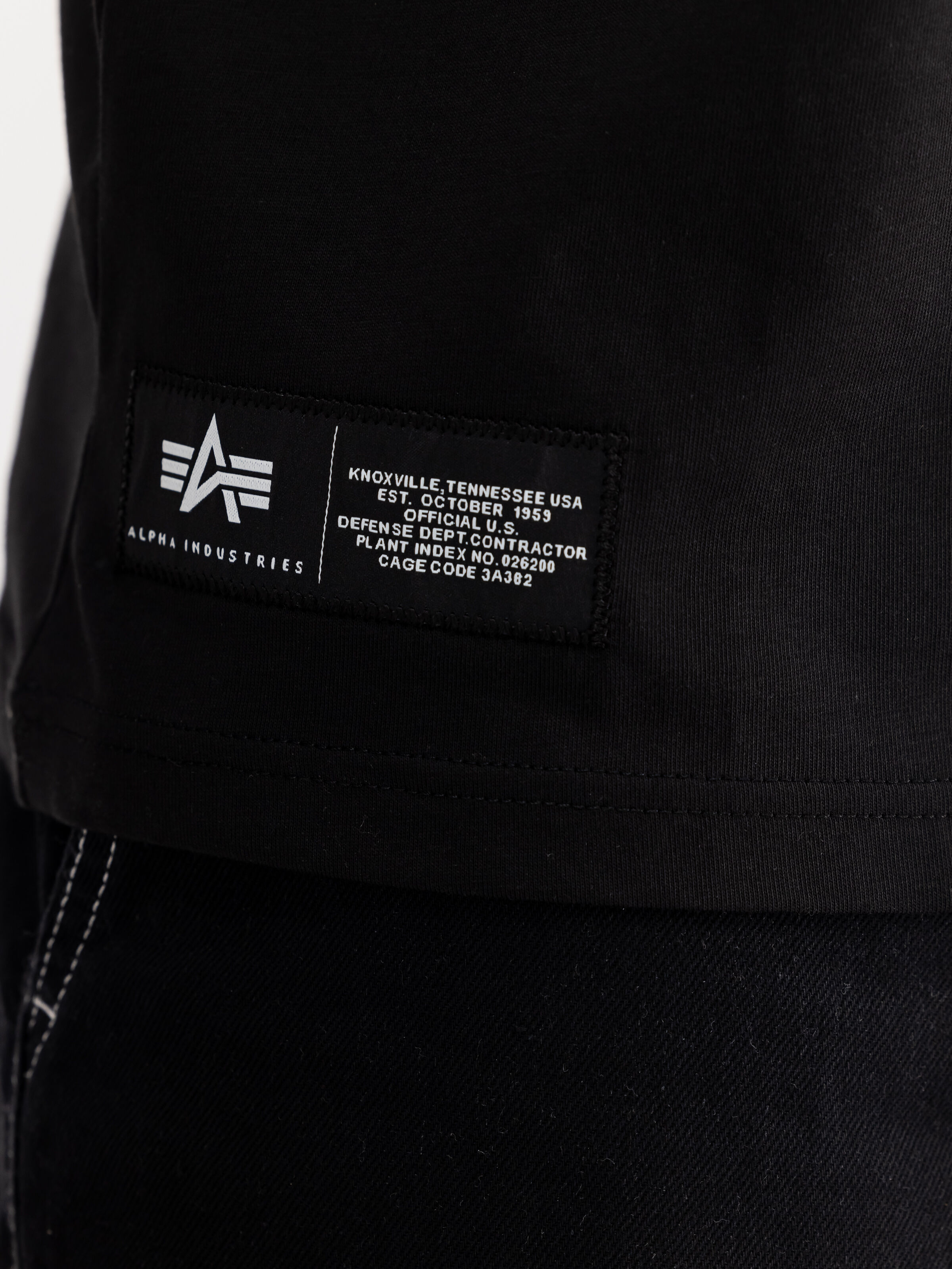 Label Backprint T-Shirt black 258505_03_3_detail_00001_159838