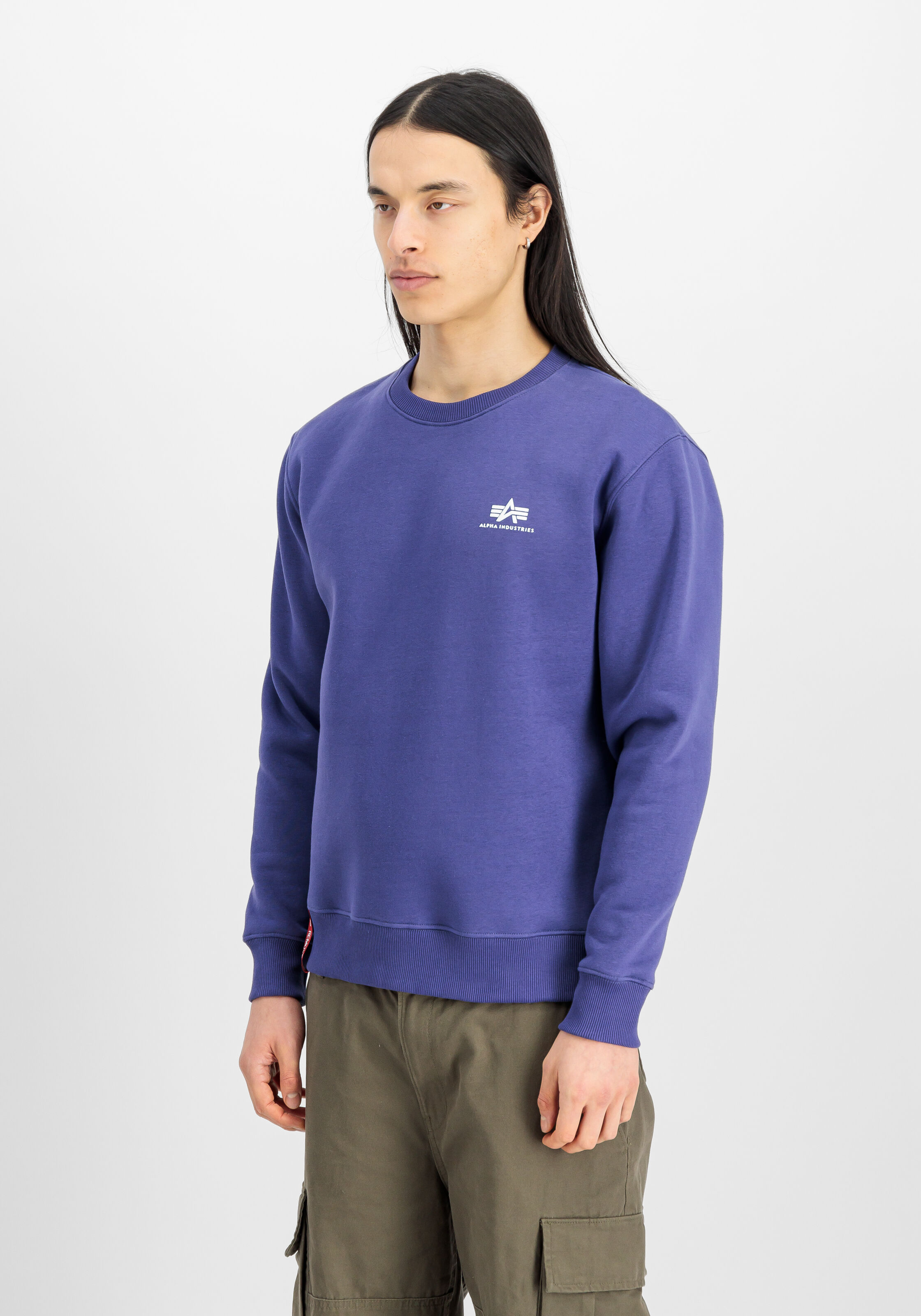 Basic Small Logo Sweatshirt night purple 188307_735_2_model_00003_146263