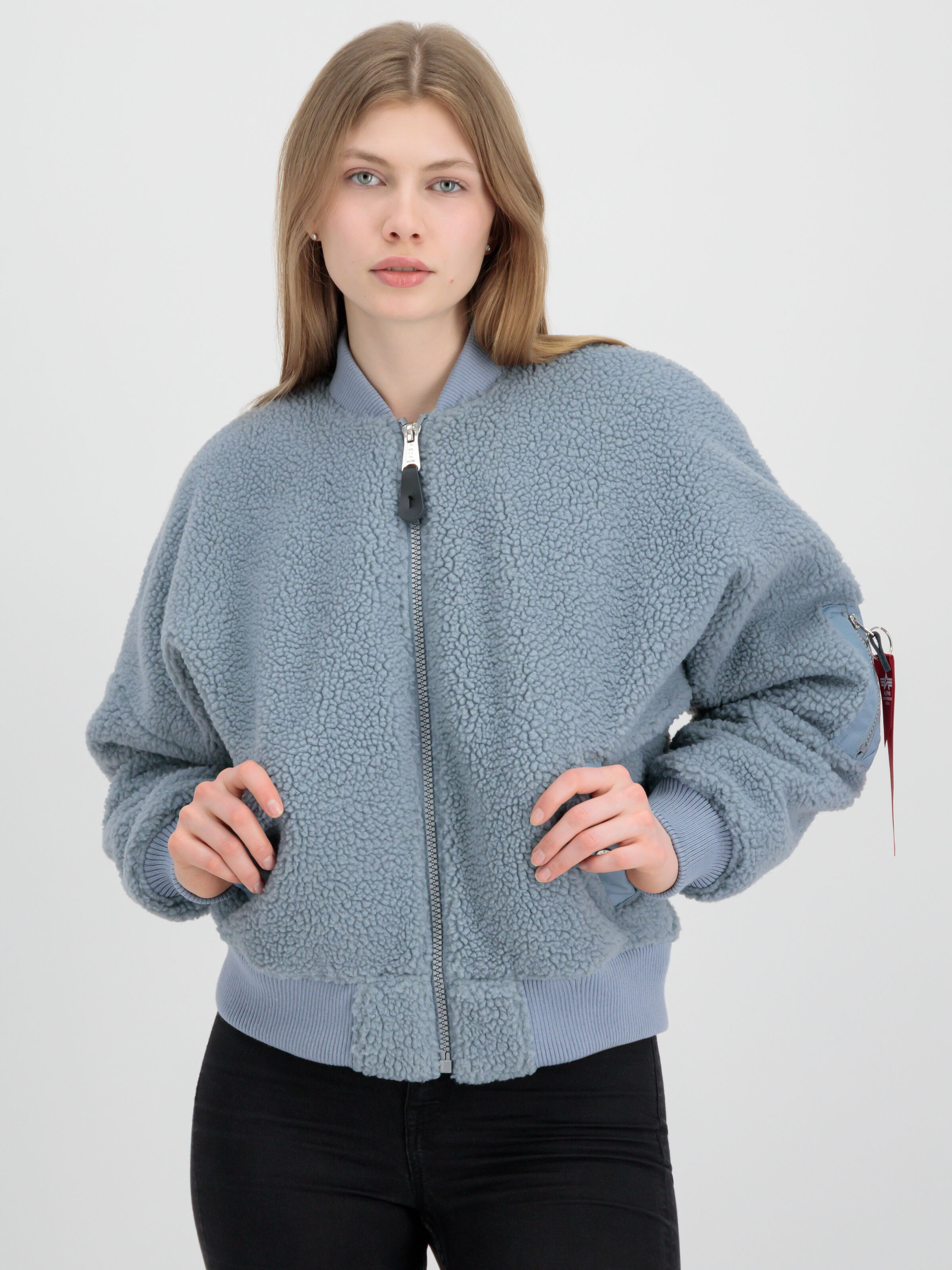 108003_134_alpha_industries_ma_1_vf_teddy_wmn_003_182954