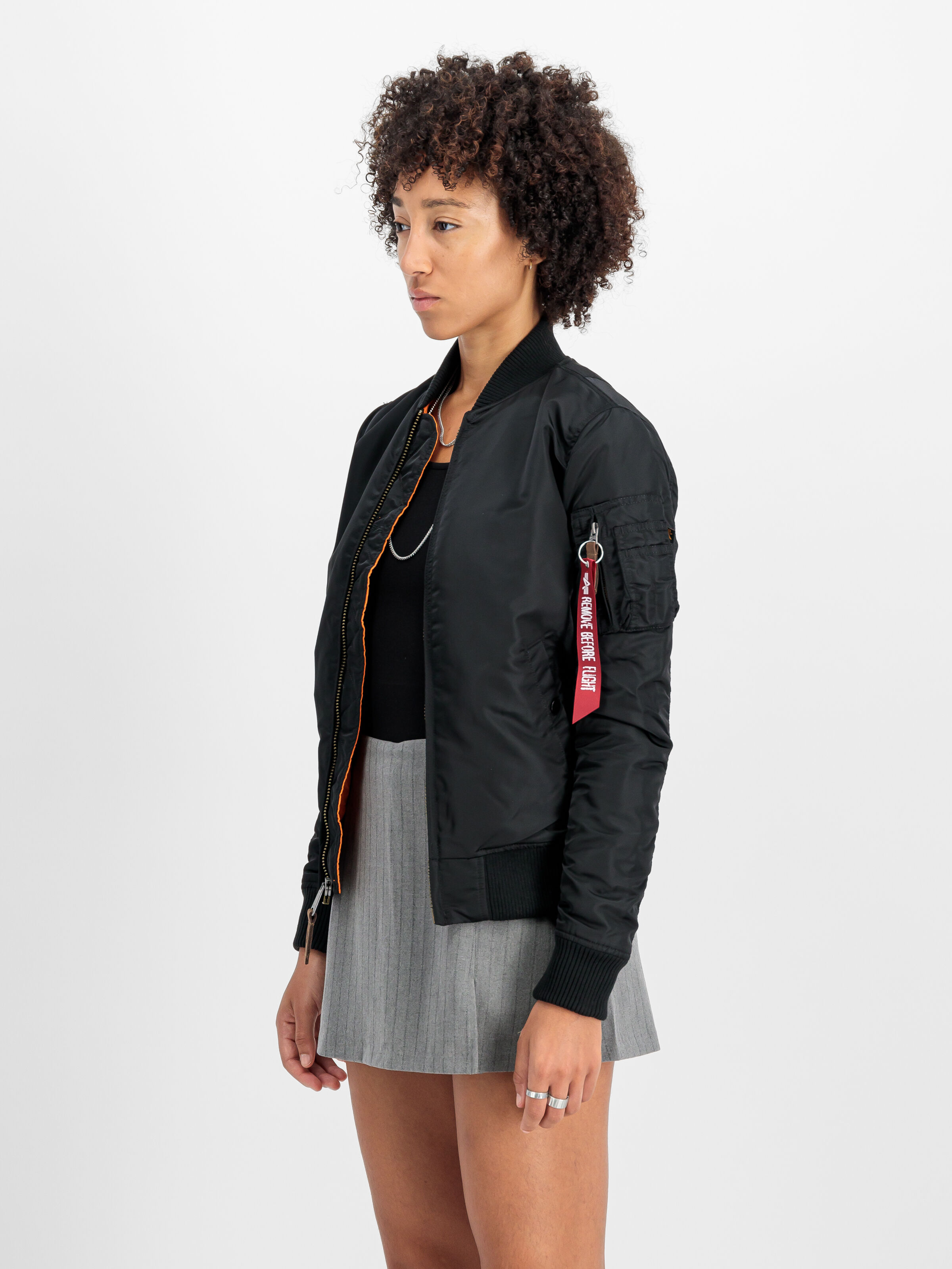 MA-1 VF 59 Bomber Jacket Women black 133009_03_2_model_00003_112232