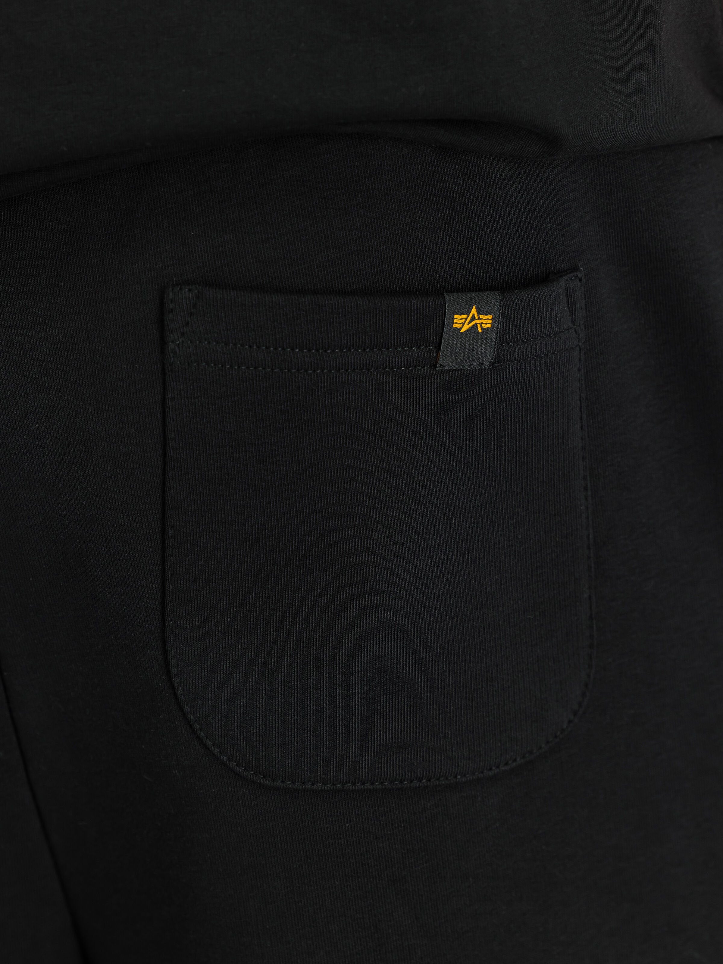 Dye To Match Mid Logo Jogger black 268364_03_3_detail_00002_228395