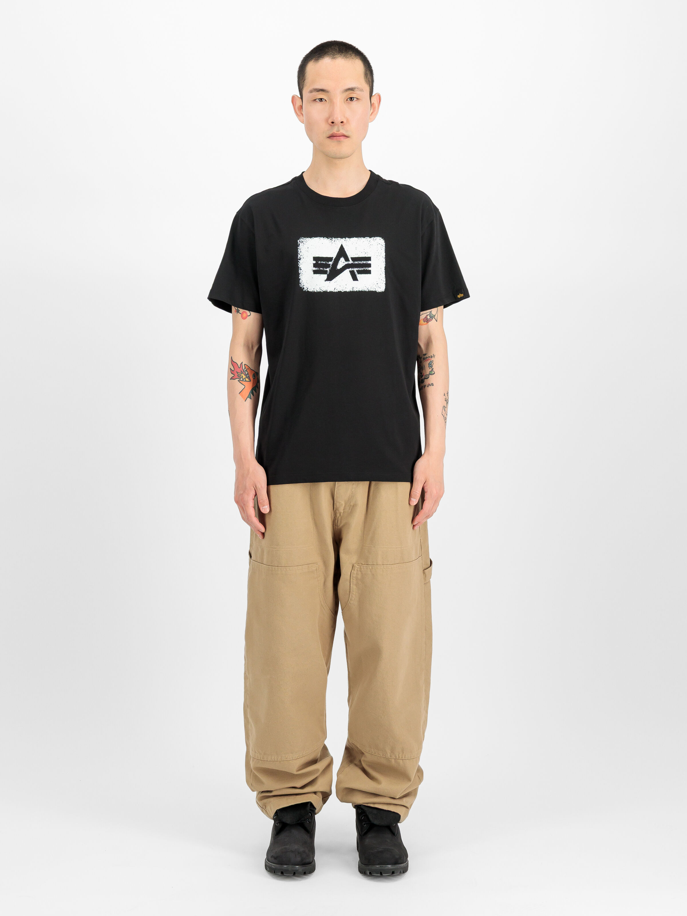 Washed Out Logo T-Shirt black 268512_03_2_model_00001_243316