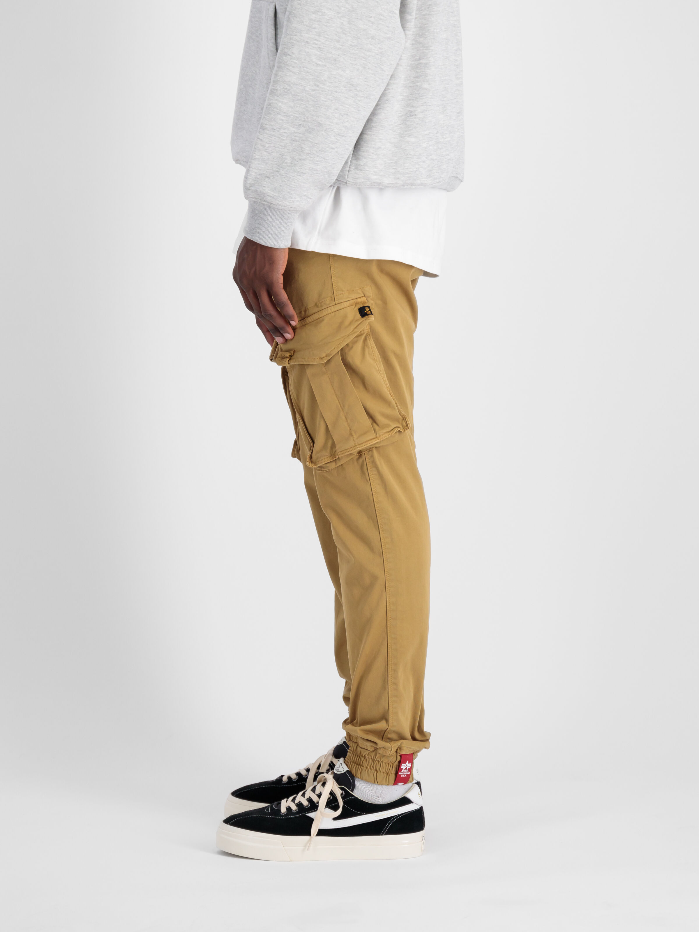 Spy Pant khaki 116203_13_2_model_00004_129468