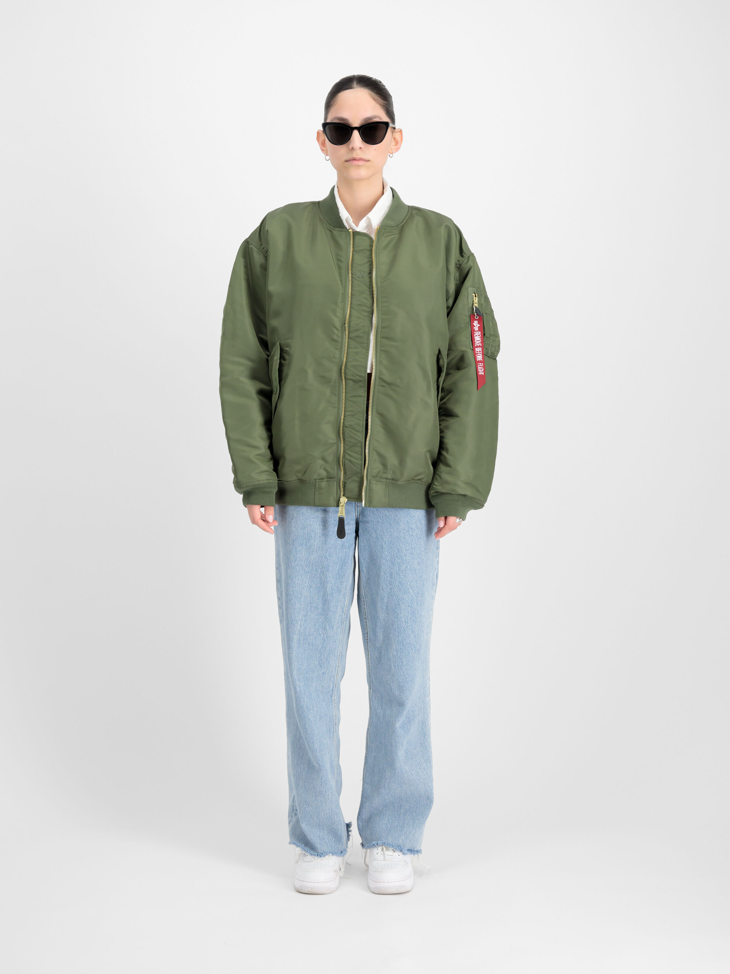 MA-1 Core Bomber Jacket Women sage-green 108010_01_2_model_00001_116080