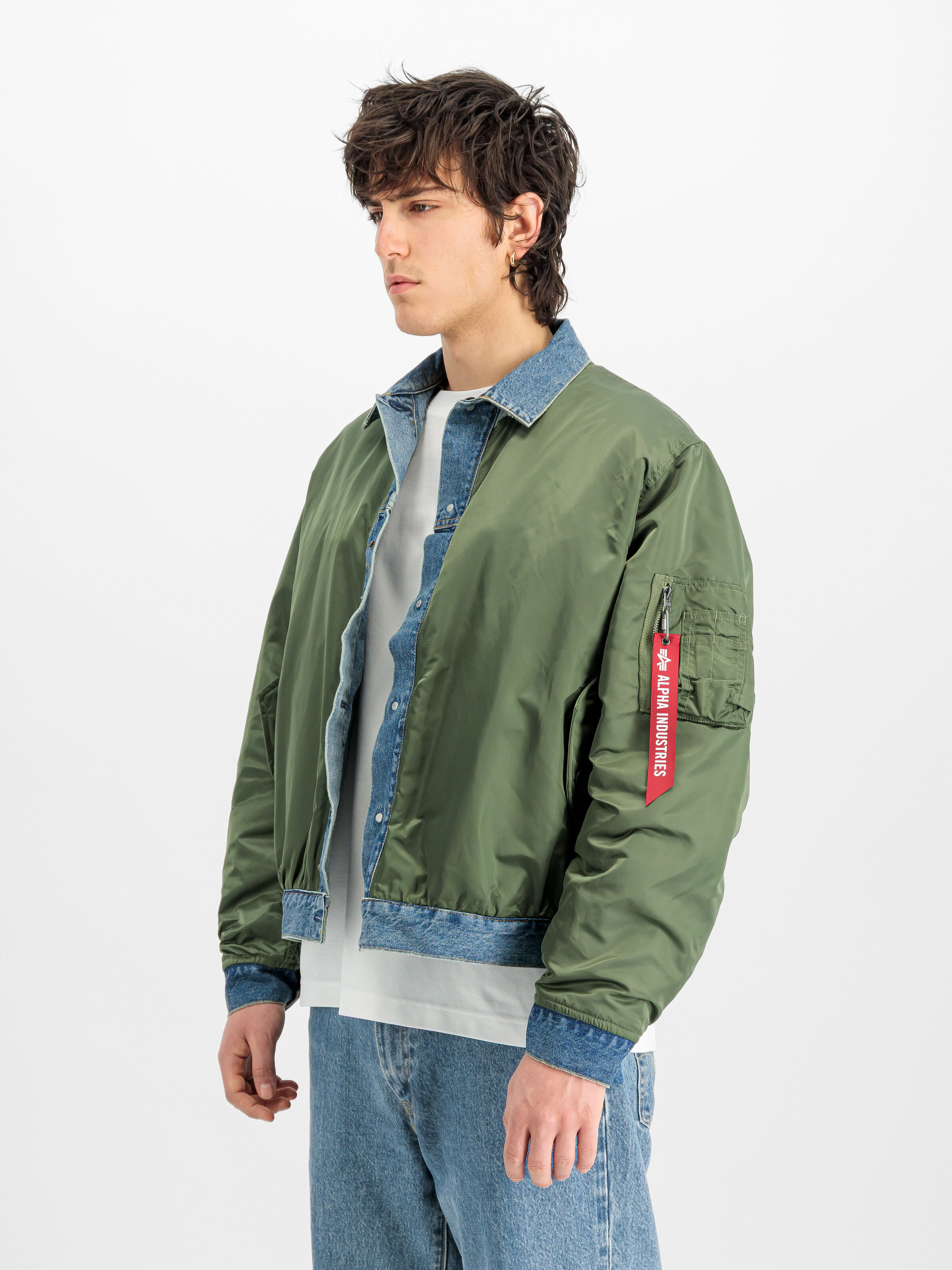 ALPHA x EYE JUNYA WATANABE MA-1 Bomber Jacket sage green/indigo 268171_01_2_model_00003_230620