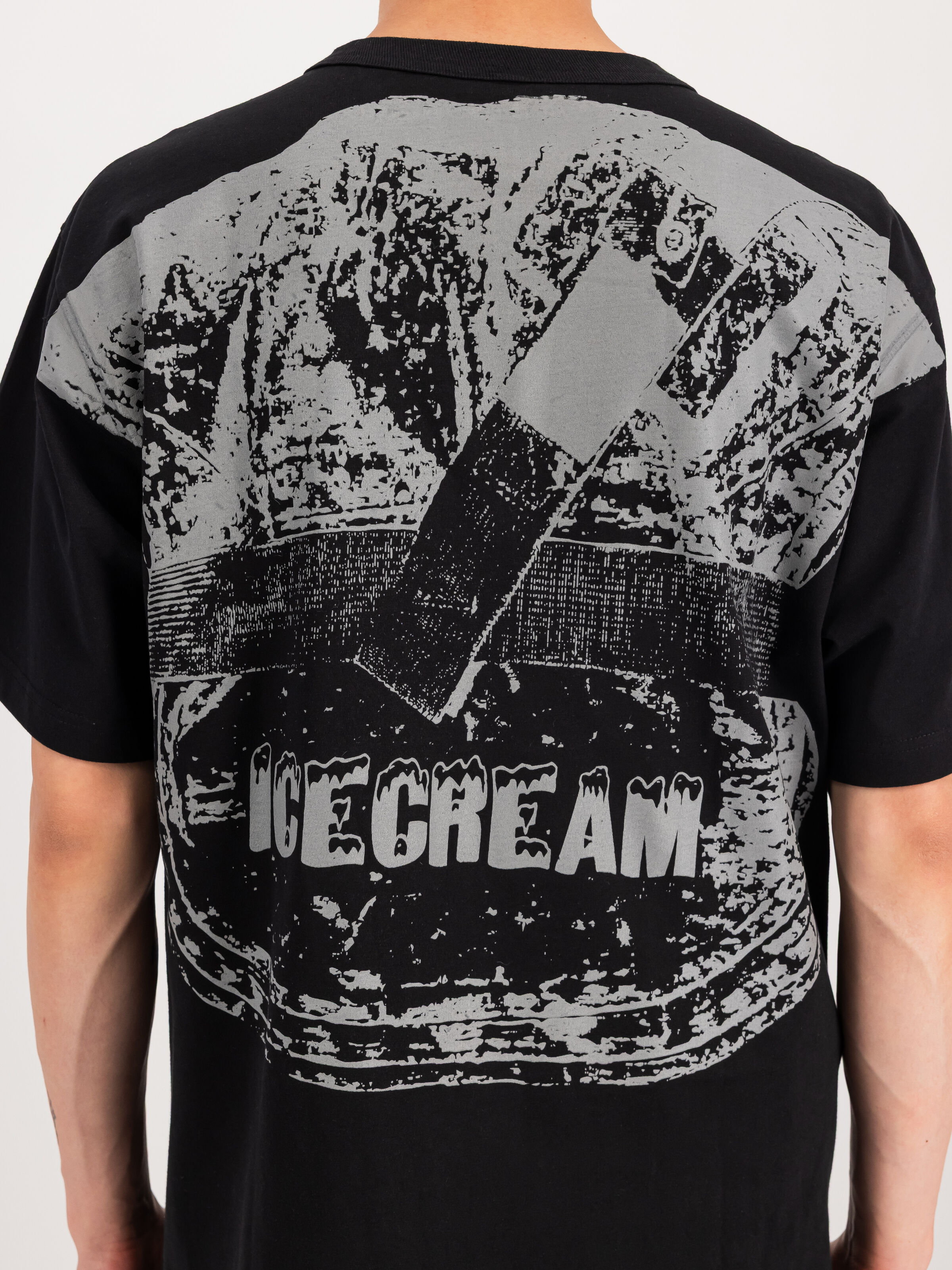 ALPHA x ICE CREAM Essential T-Shirt black 268570_03_3_detail_00002_244853