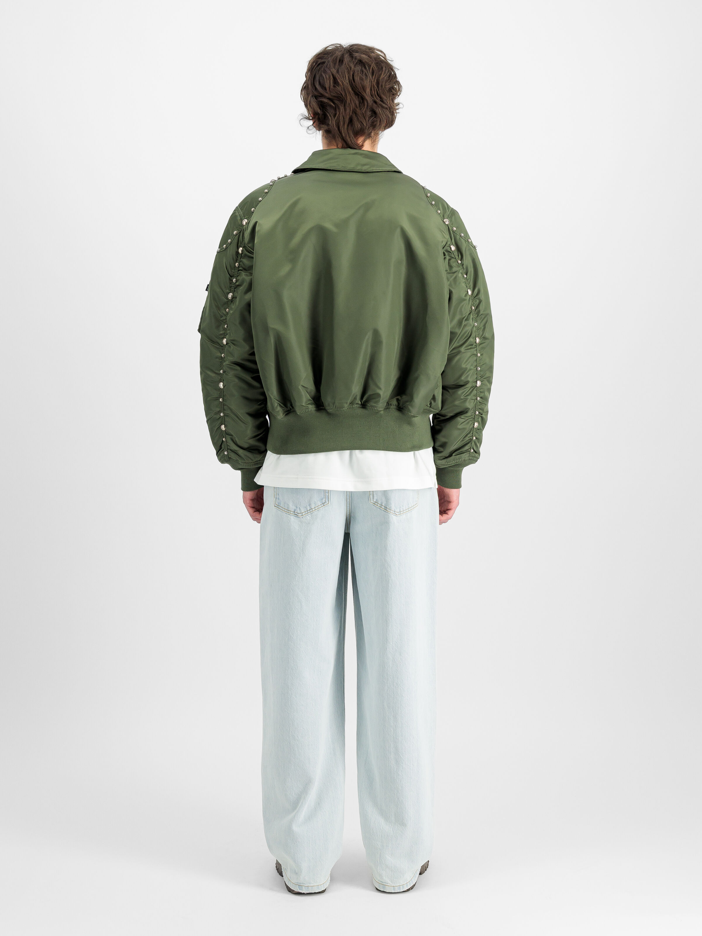 ALPHA x THUG CLUB CWU-45P RIVET Bomber Jacket sage-green 258150_01_2_model_00002_209940
