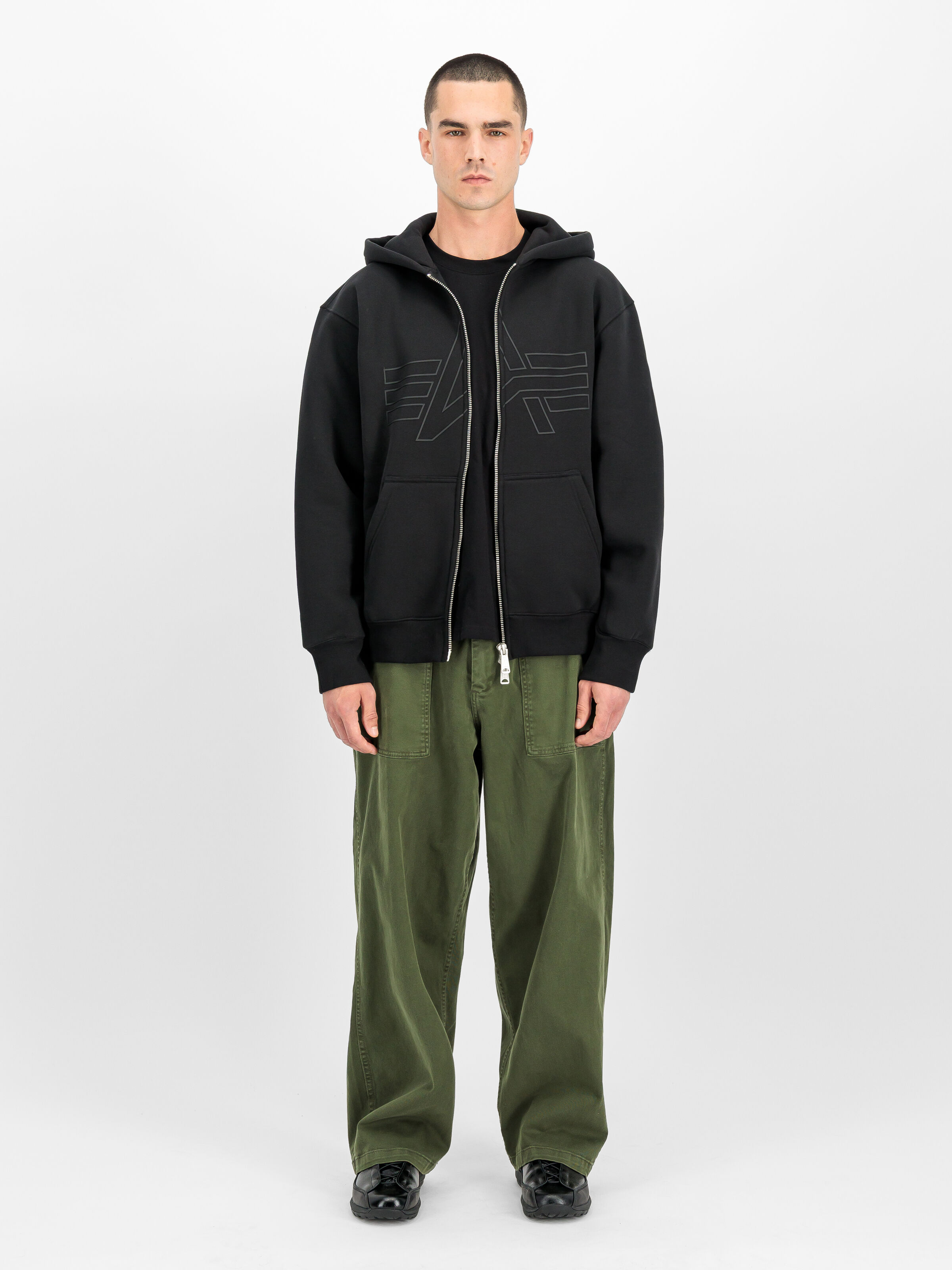 Base UV Zip Hoodie black 768014_03_2_model_00001_245684