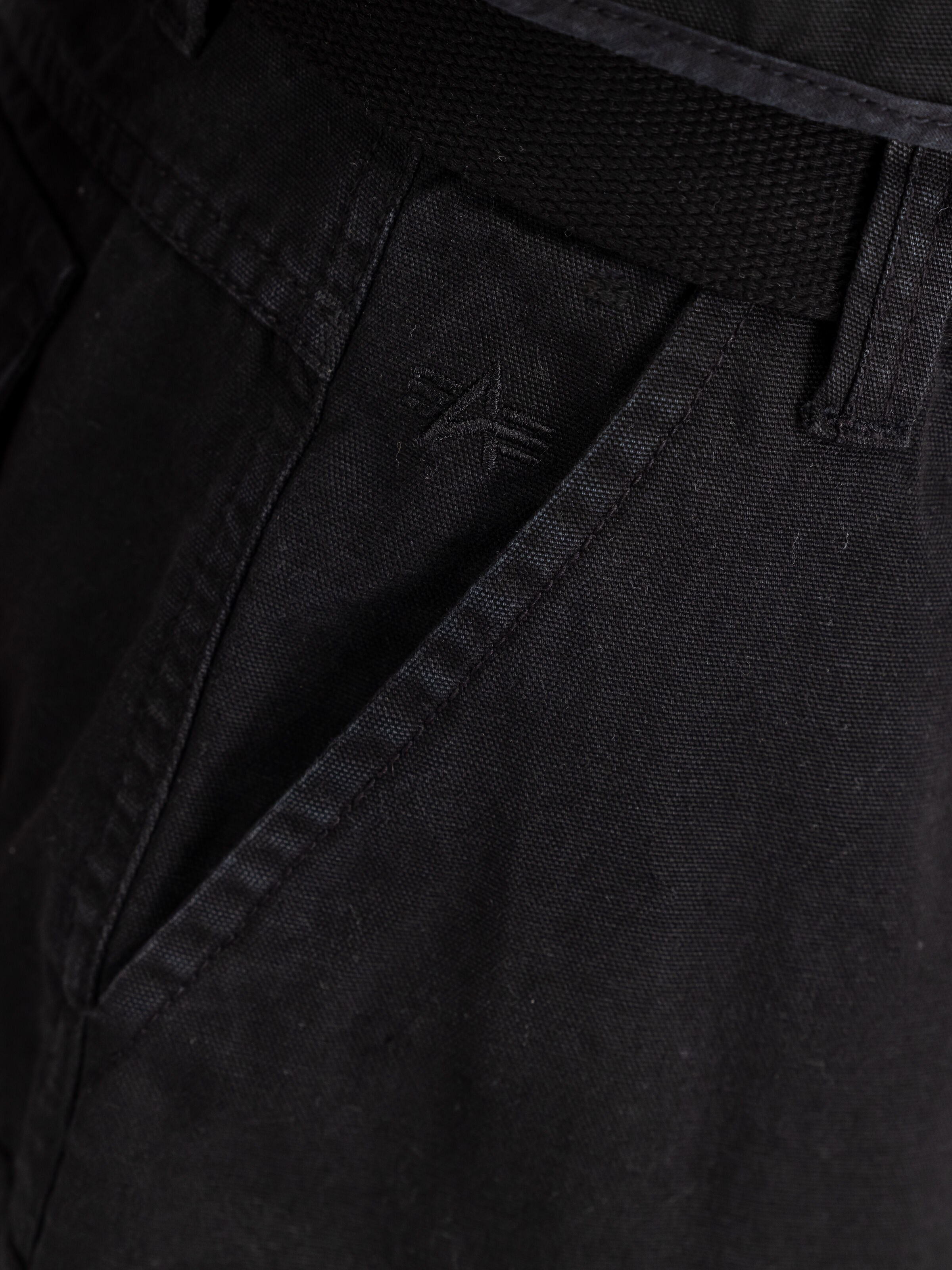 Mesh Utility Short black 266251_03_3_detail_00001_223675