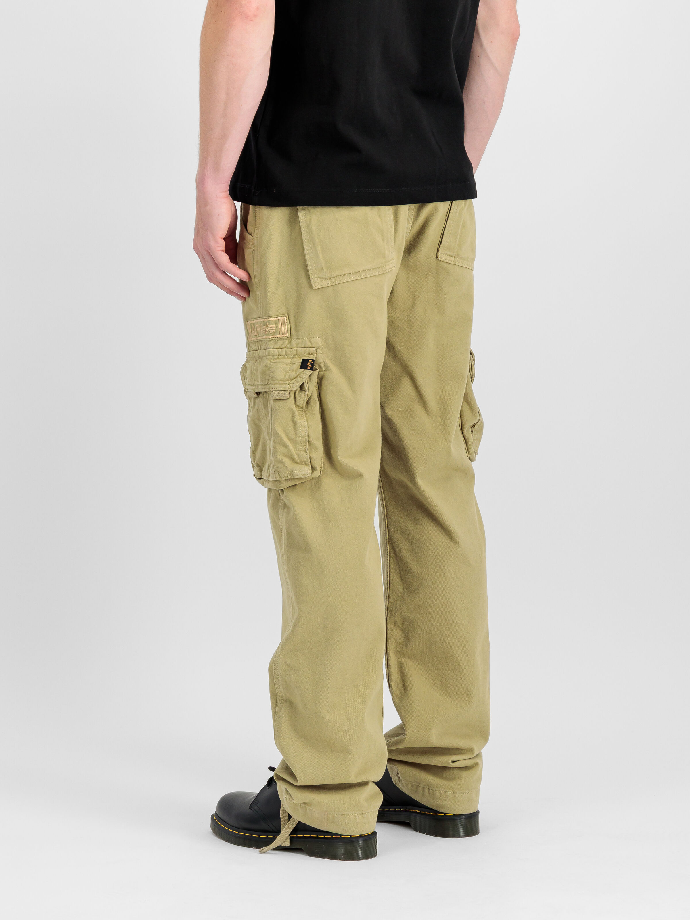Jet Pant light olive 101212_82_2_model_00003_217280