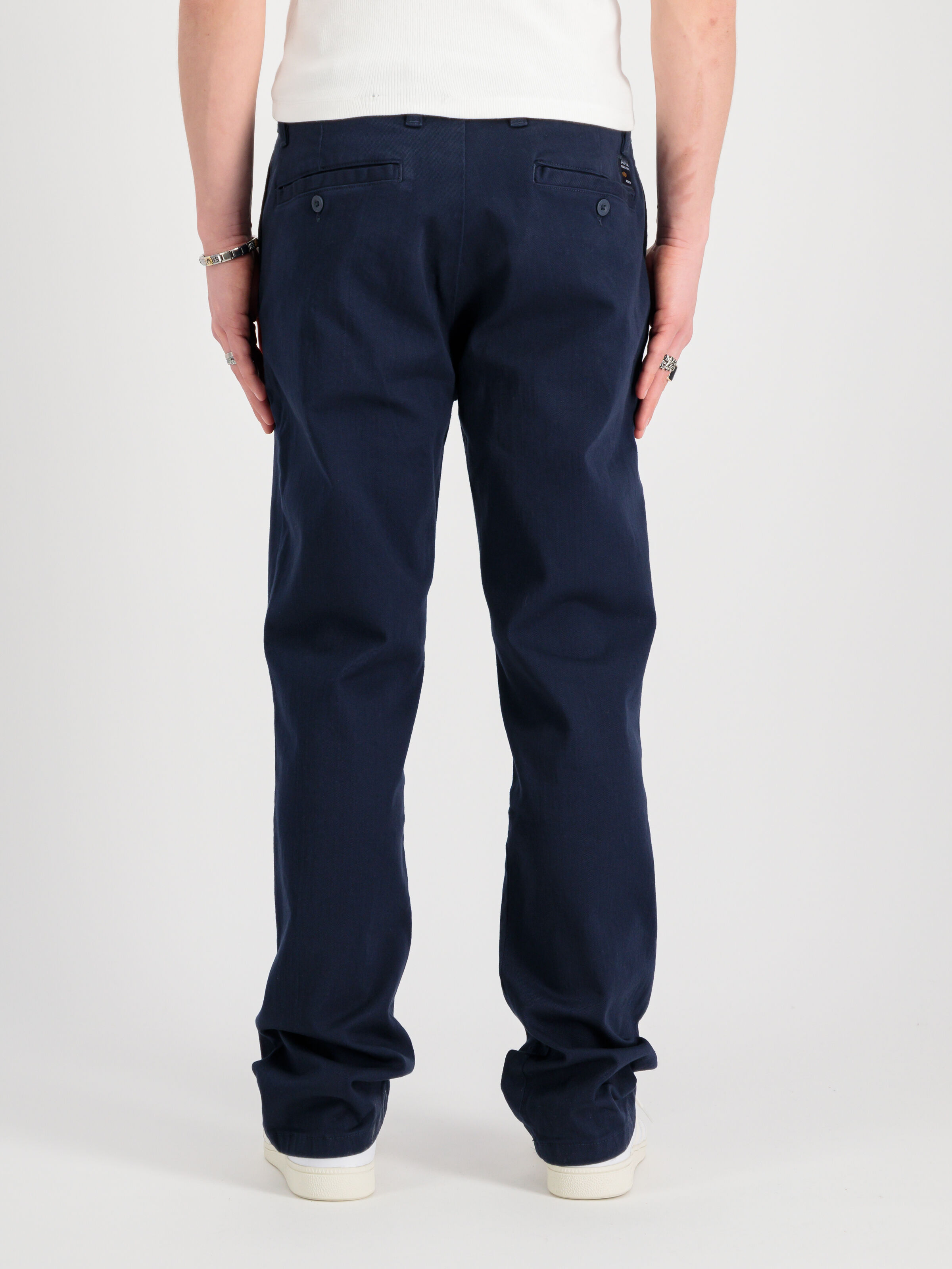 Alpha Chino Pant ultra navy 146203_697_2_model_00005_99123