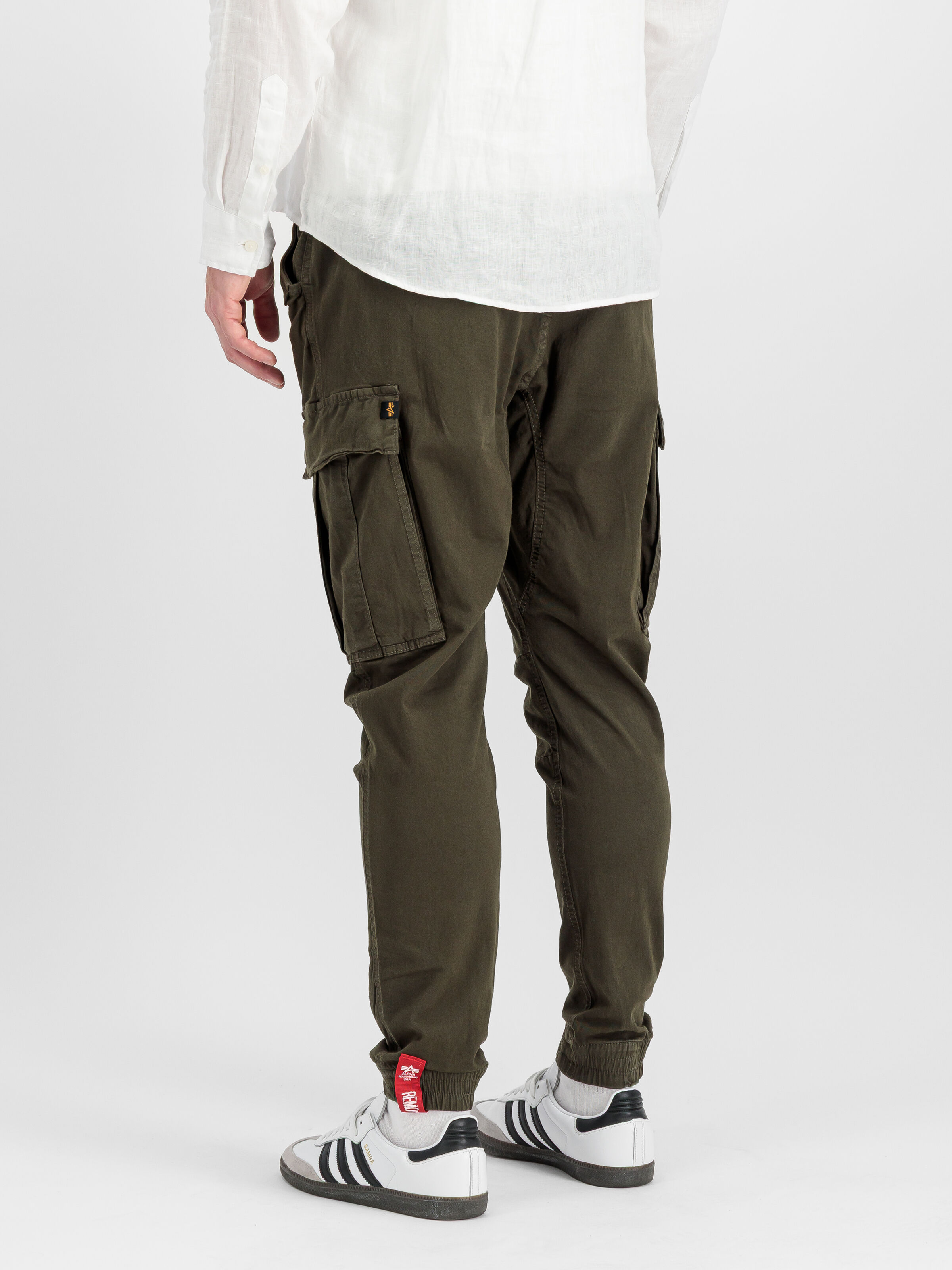 Airman Pant black olive 188201_413_2_model_00003_191774