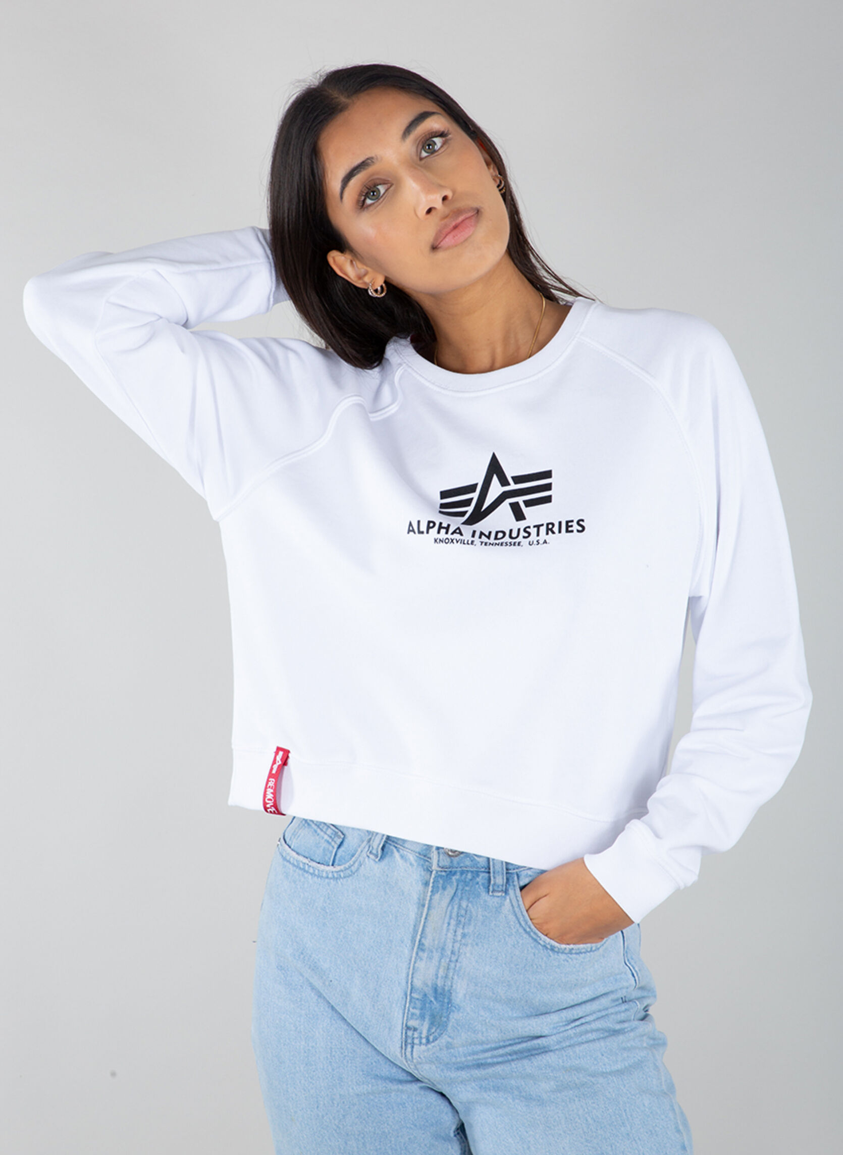 128052_09_alpha_industries_basic_boxy_sweater_wmn_002_183094