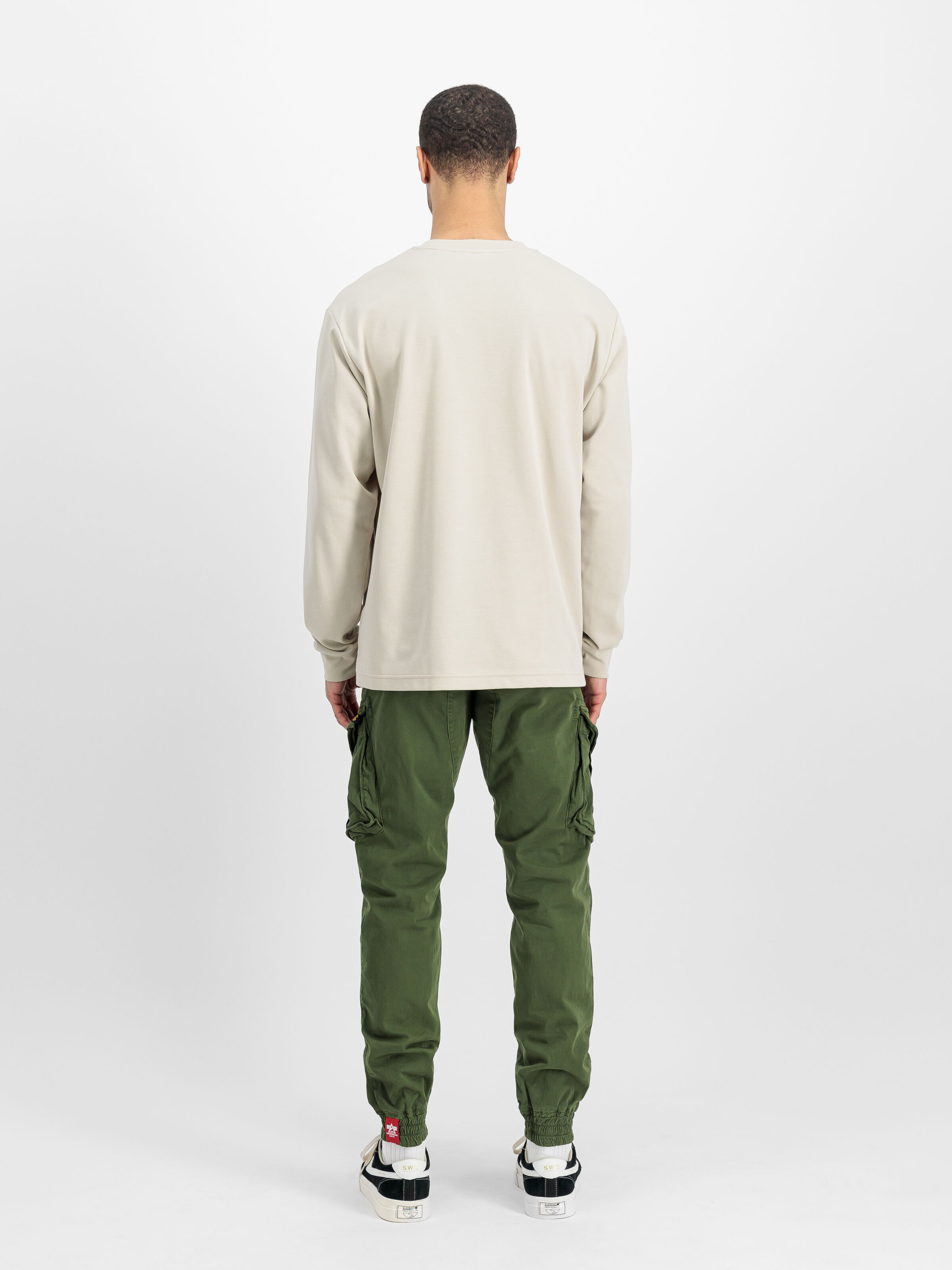 Spy Pant dark olive 116203_142_2_model_00002_126115