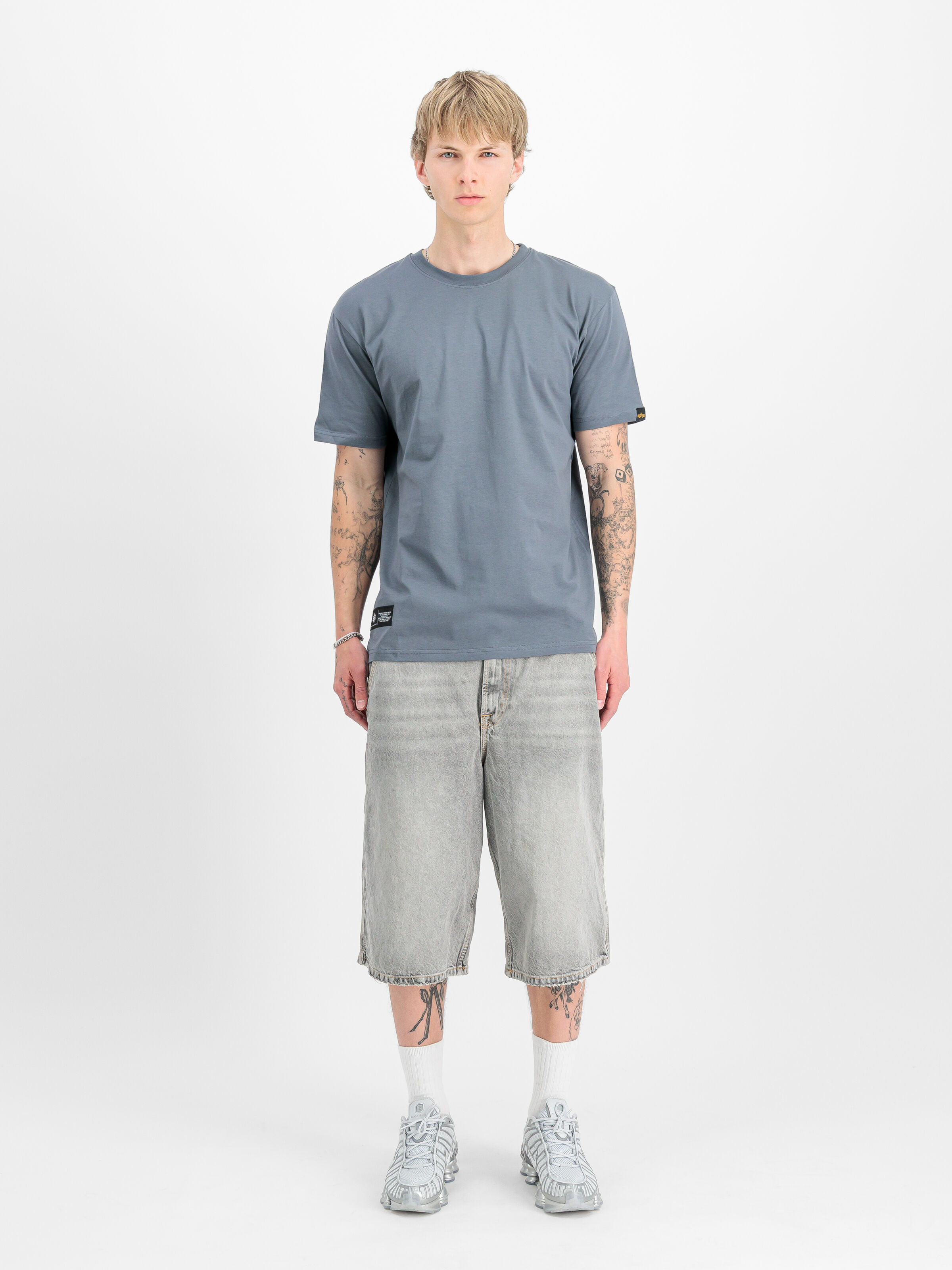 Label Backprint T-Shirt denim blue 258505_439_2_model_00001_173871