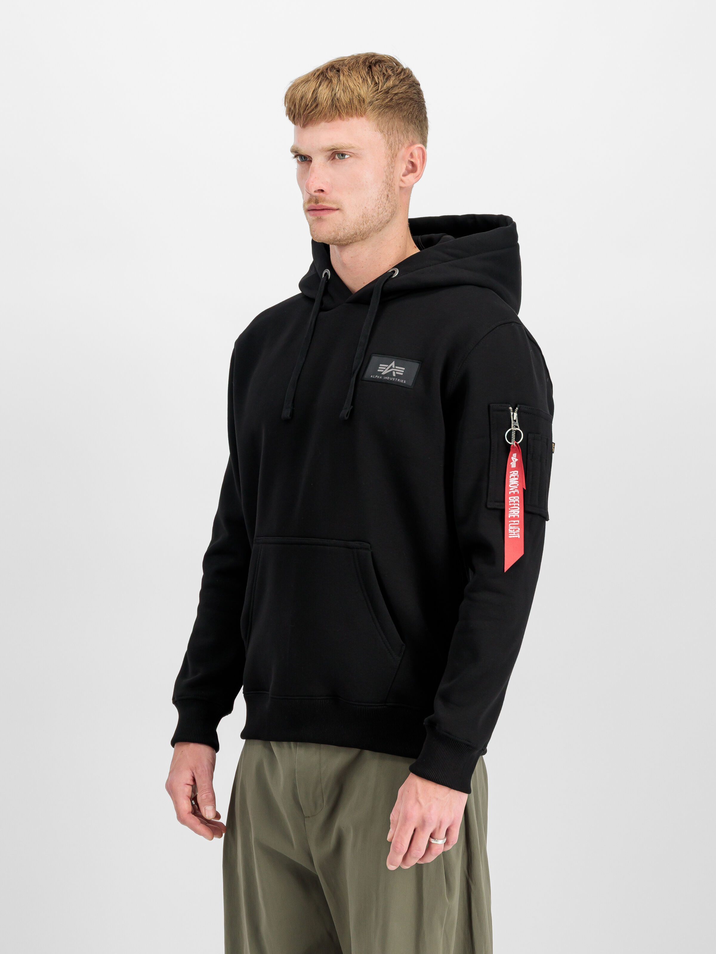 Backprint Hoodie black 178318_03_2_model_00002_188429