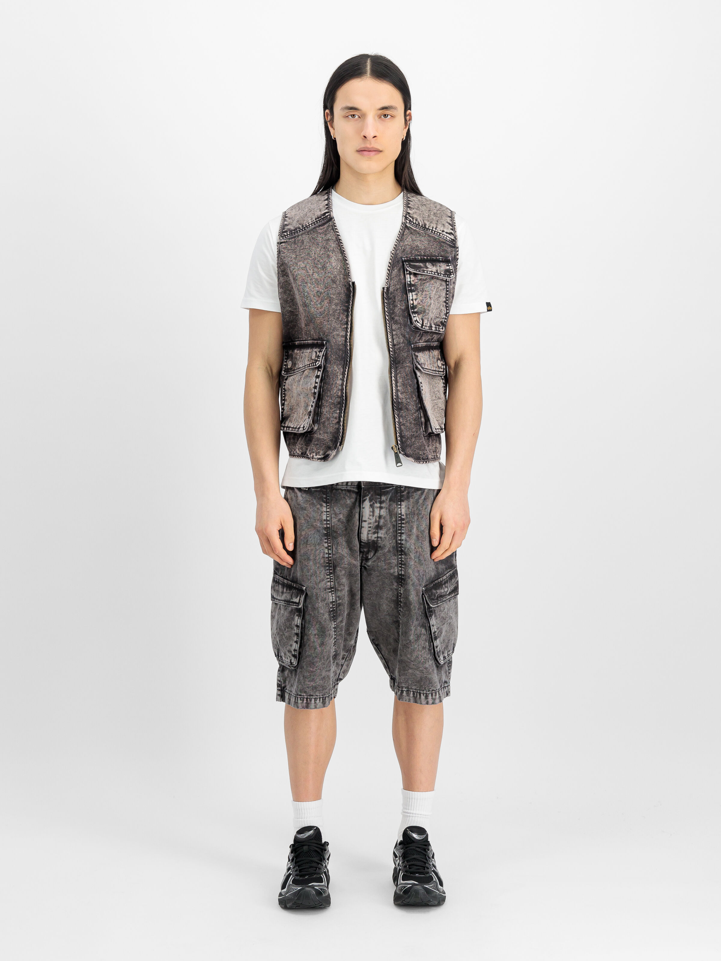 Canvas Acid Vest black 156140_03_2_model_00001_149965