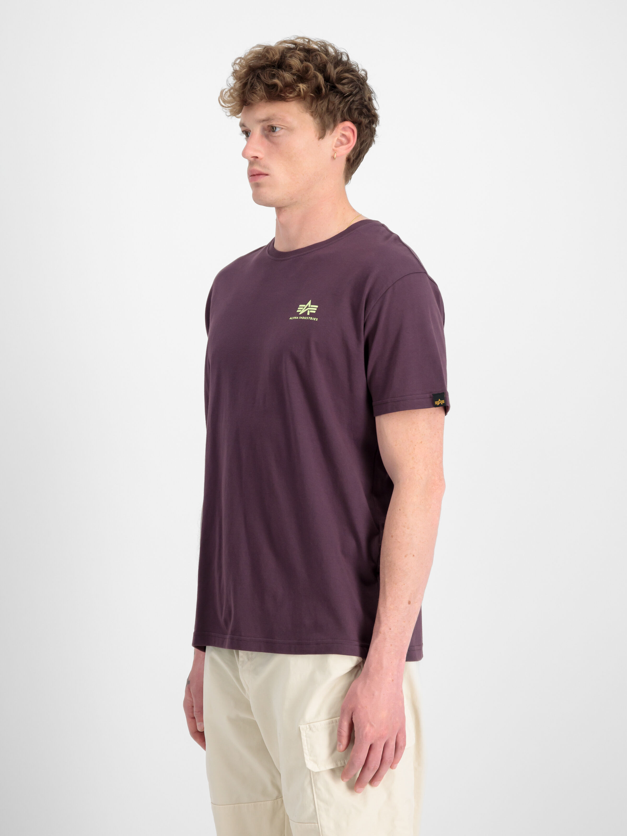 Backprint T-Shirt Plum 128507_719_2_model_00003_97366