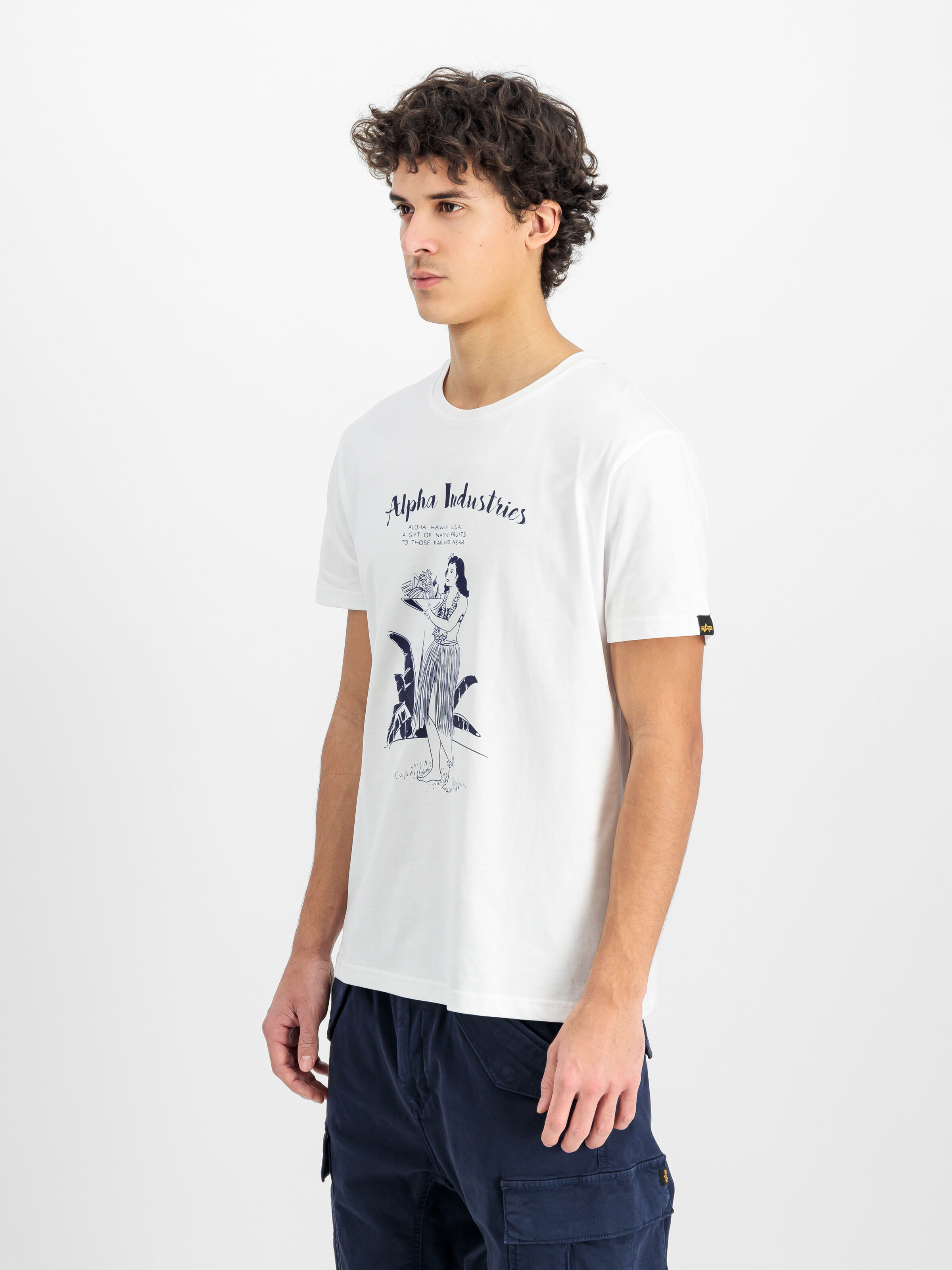 Alpha Hawaii T-Shirt white 156525_09_2_model_00003_142952