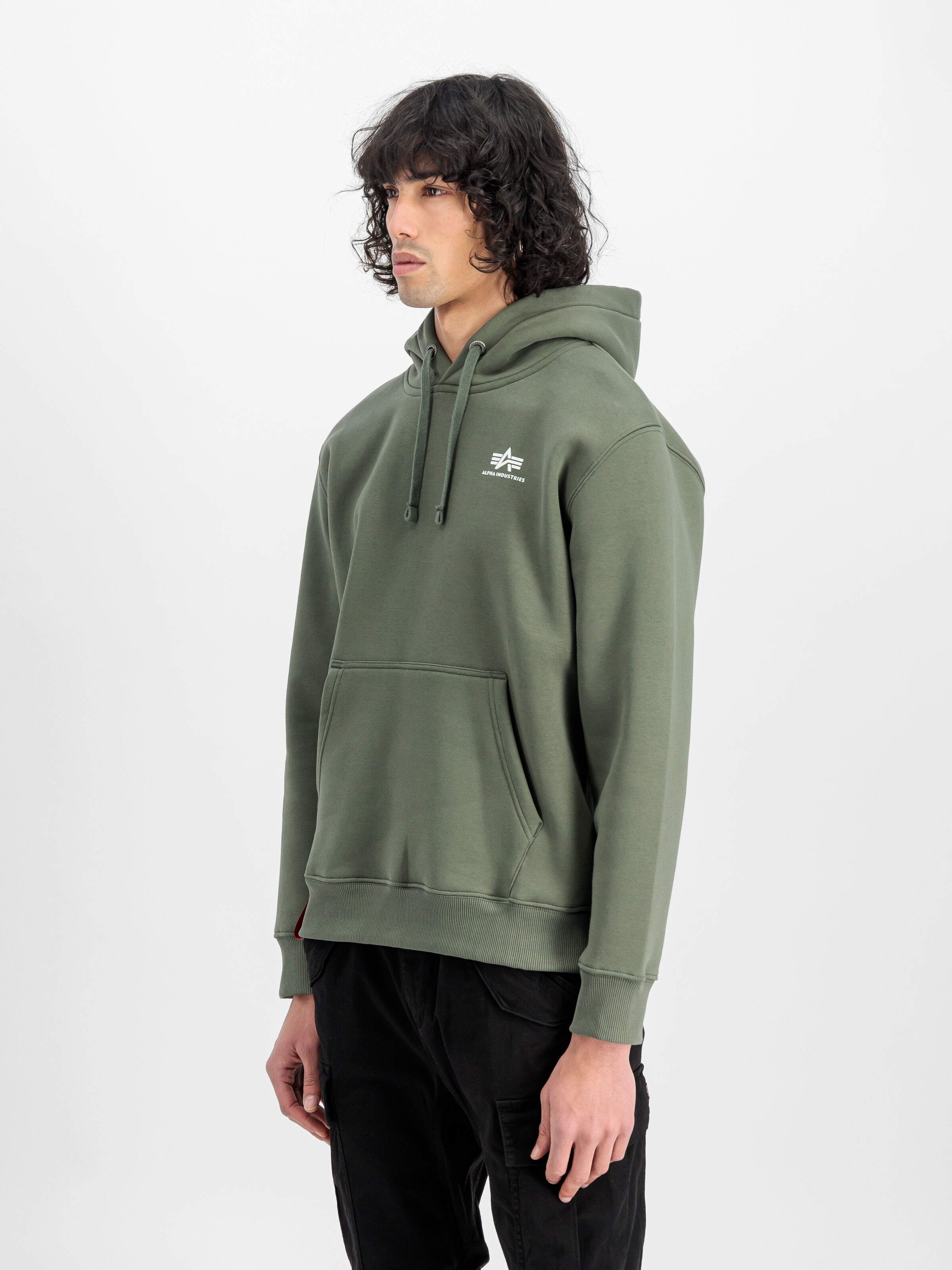 Basic Small Logo Hoodie dark olive 196318_142_2_model_00003_127505
