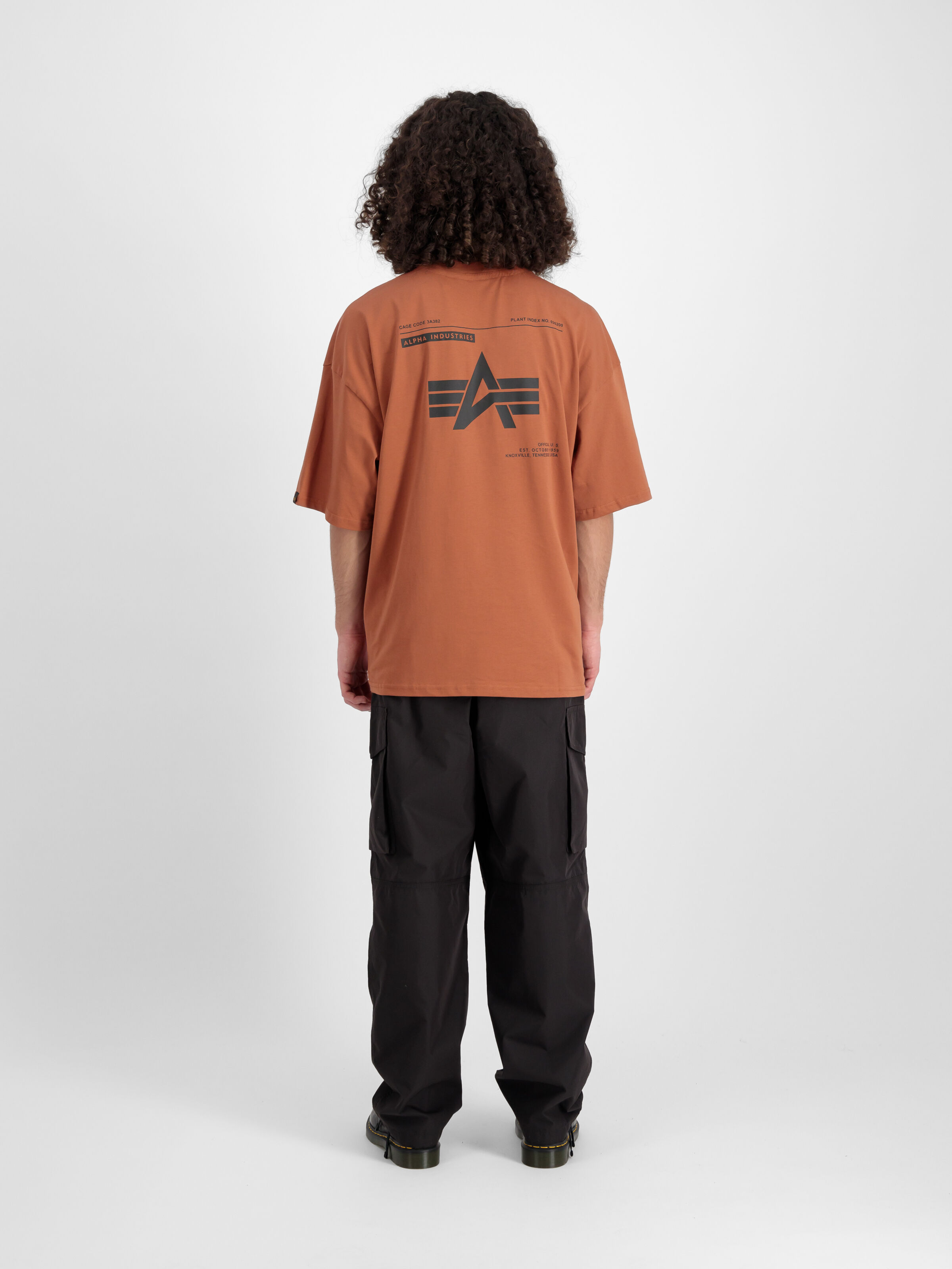 Logo Code Backprint T-Shirt hazel brown 146507_709_2_model_00002_126308