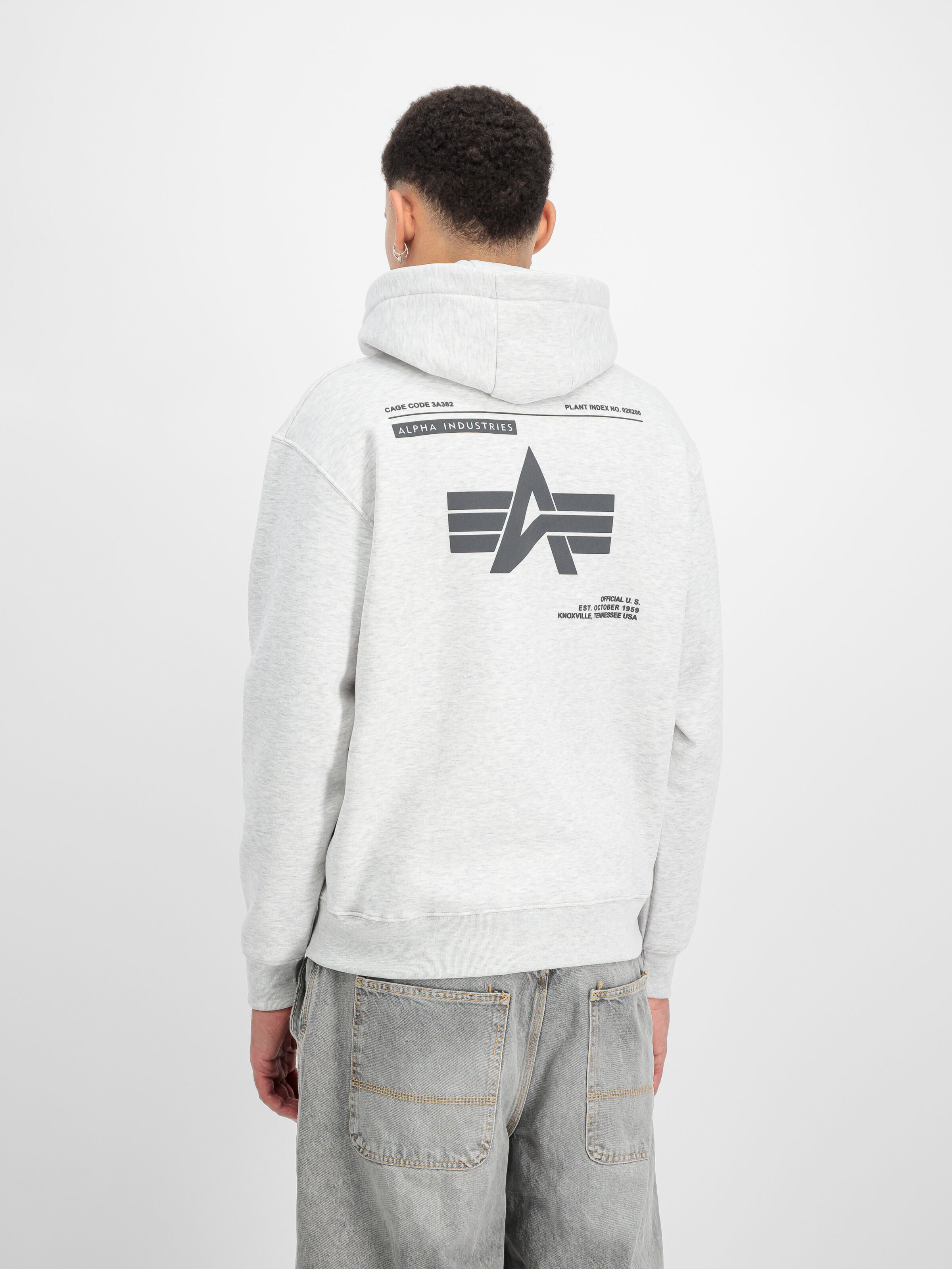 Label Backprint Hoodie pastel grey melange 258333_752_2_model_00003_183448