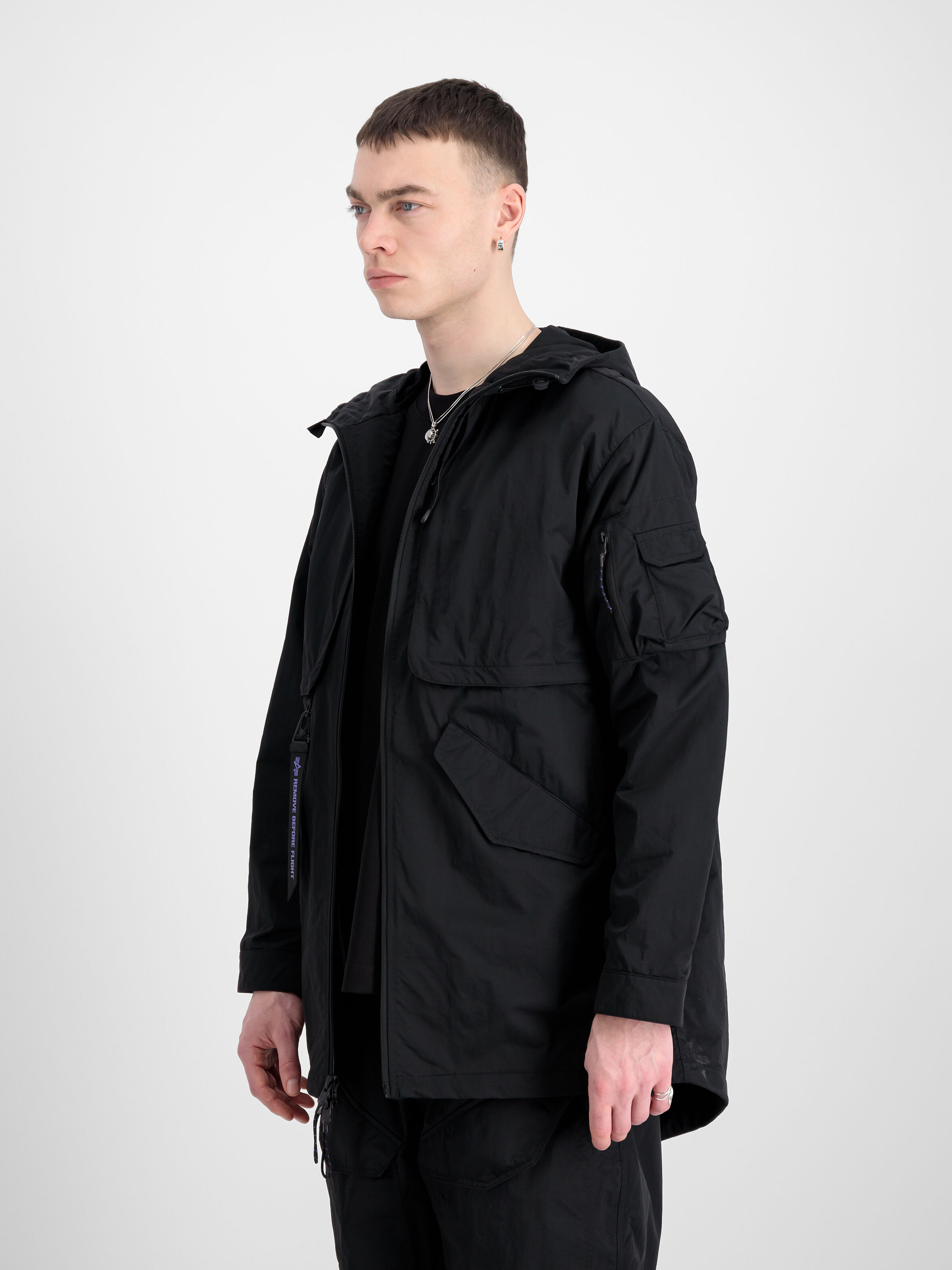 Utility UV Fishtail Jacket black 146117UV_03_2_model_00003_102855