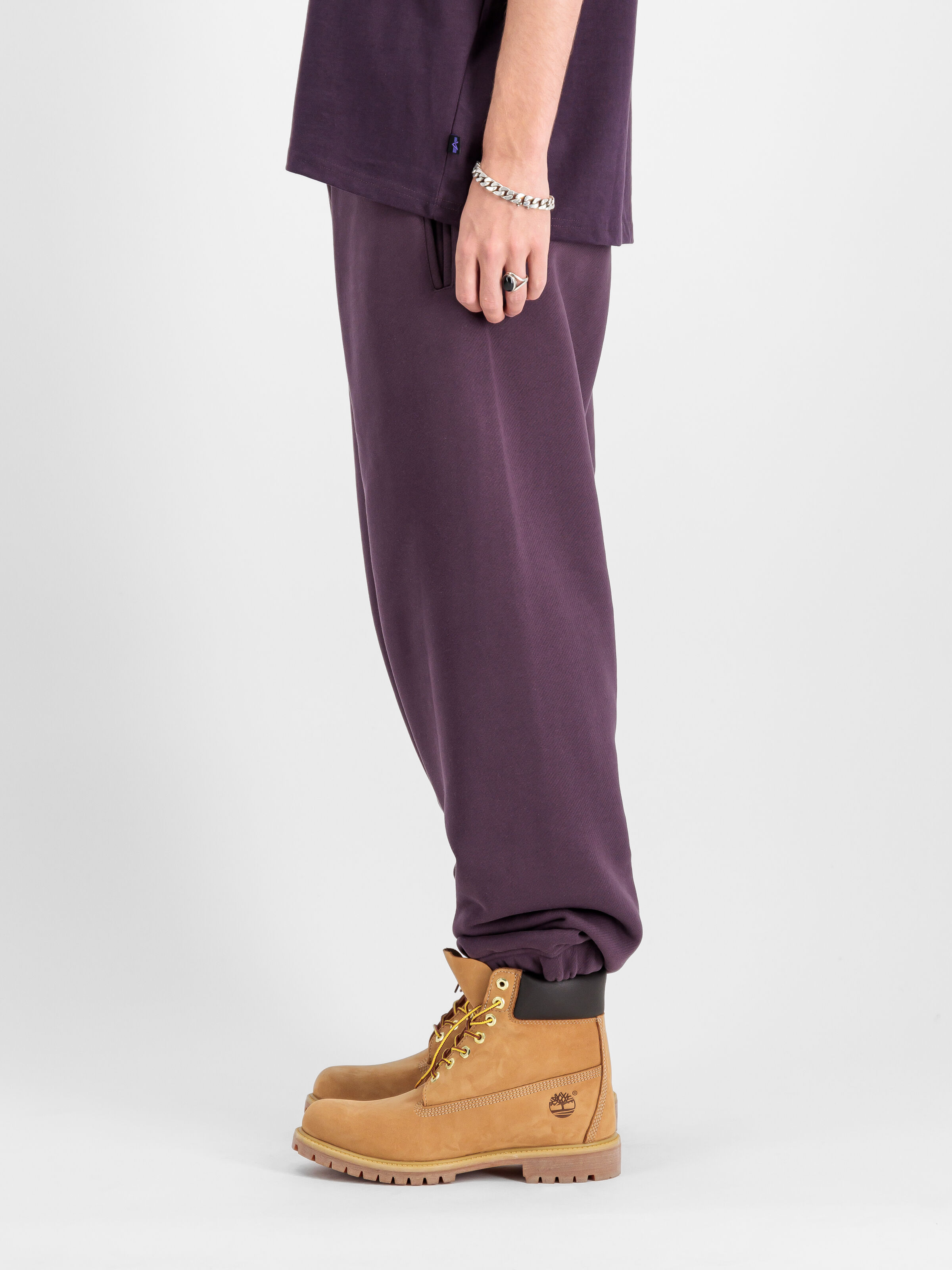 UV Jogger Plum 148360UV_719_2_model_00004_113806