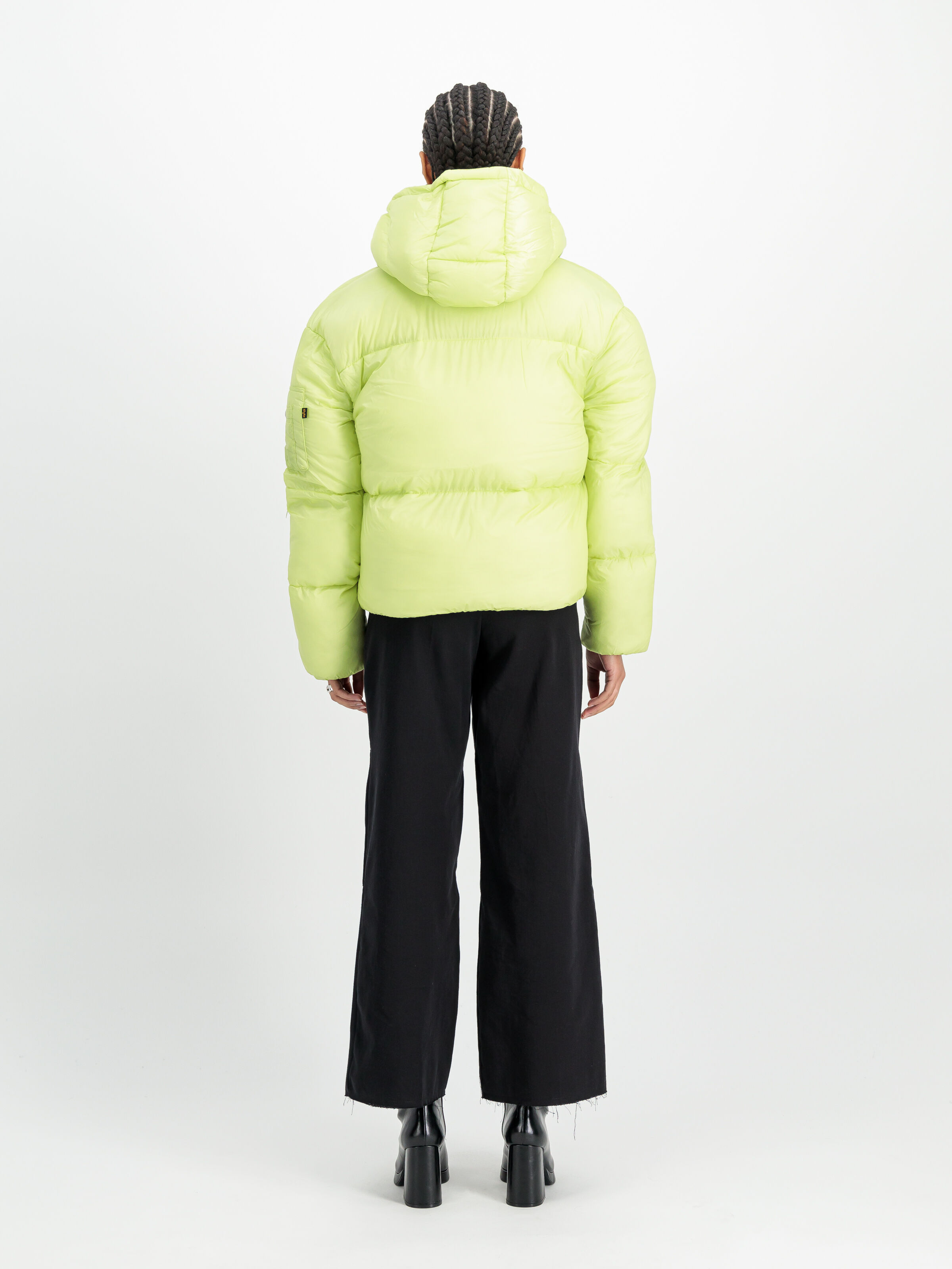 Cloud Puffer Bomber Winter Jacket Women Arctic Lime 148006_722_2_model_00002_117155