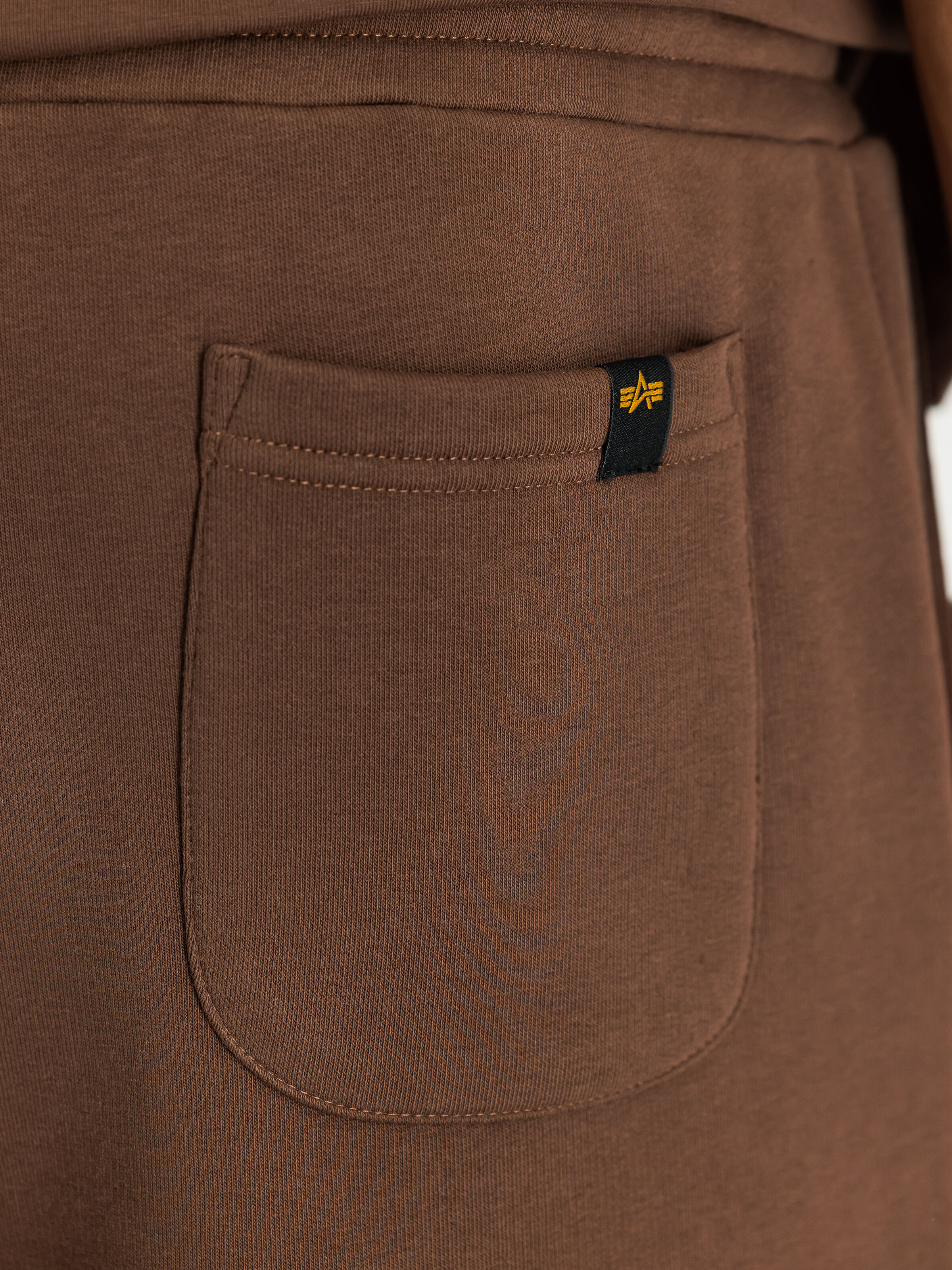 Dye To Match Mid Logo Jogger powder brown 268364_204_3_detail_00002_236598