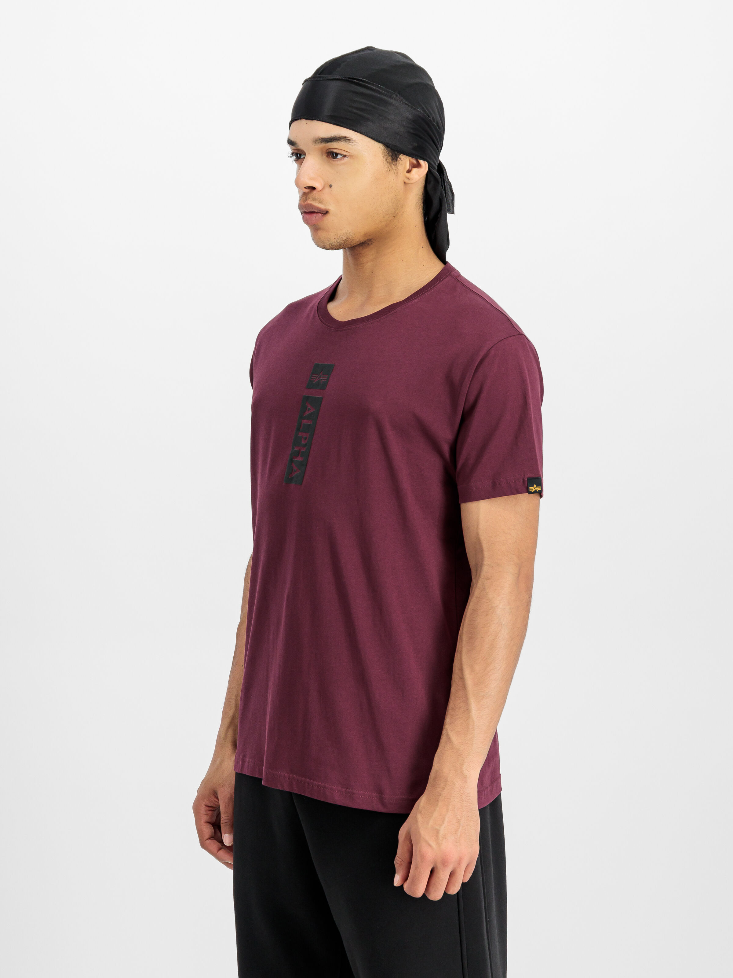 Alpha Puff Print T-Shirt dark cherry 146509_608_2_model_00002_163817