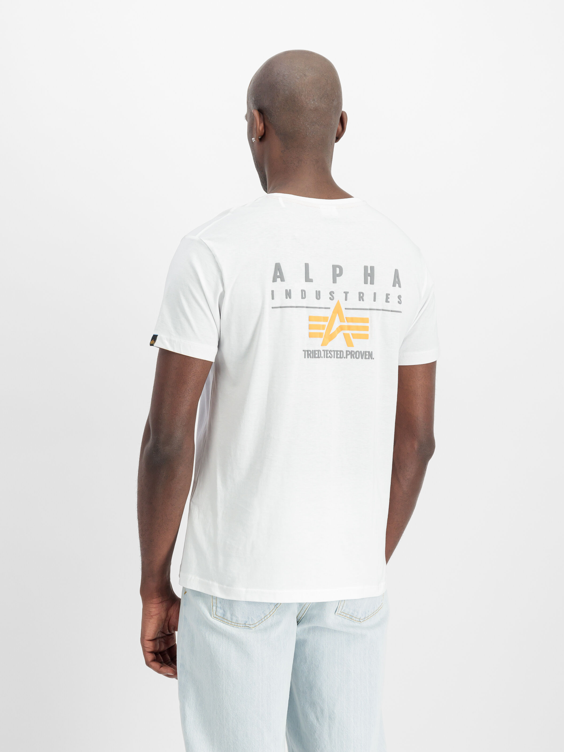 Puff Print Logo Backprint T-Shirt white 148521_09_2_model_00003_160266