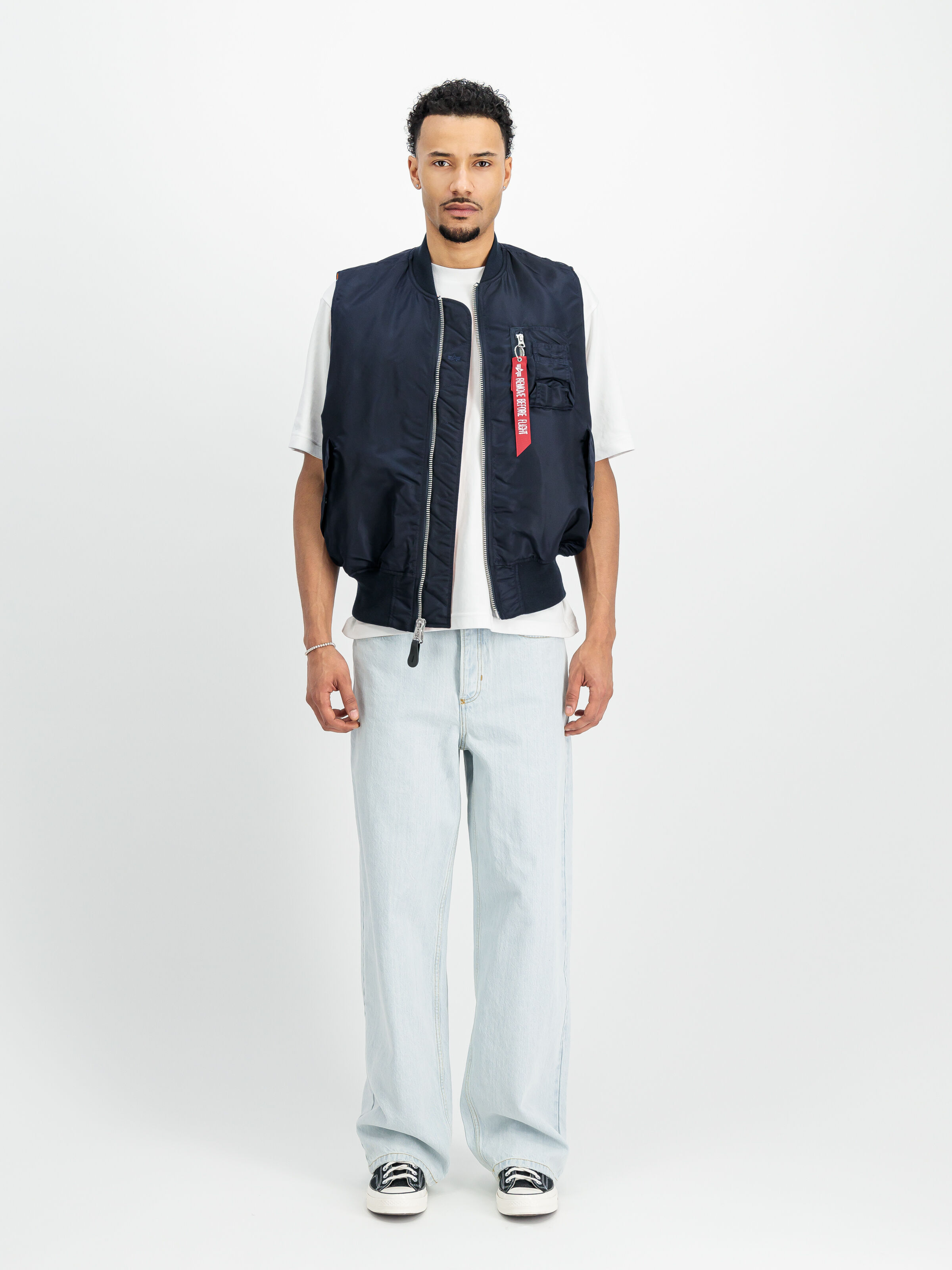 MA-1 Heritage Vest rep.blue 156146_07_2_model_00001_151549