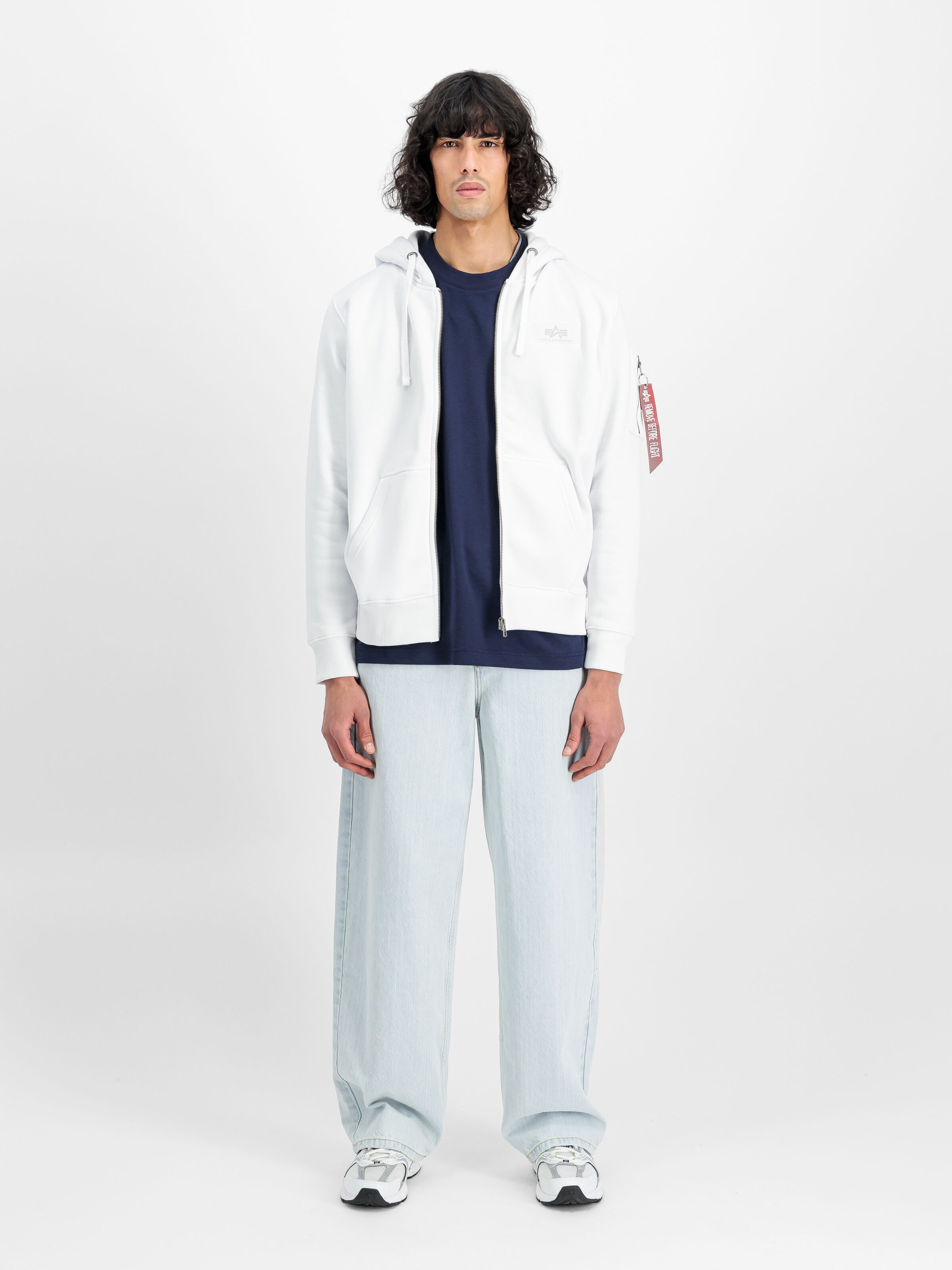 Backprint Zip Hoodie white 128342_09_2_model_00001_128787