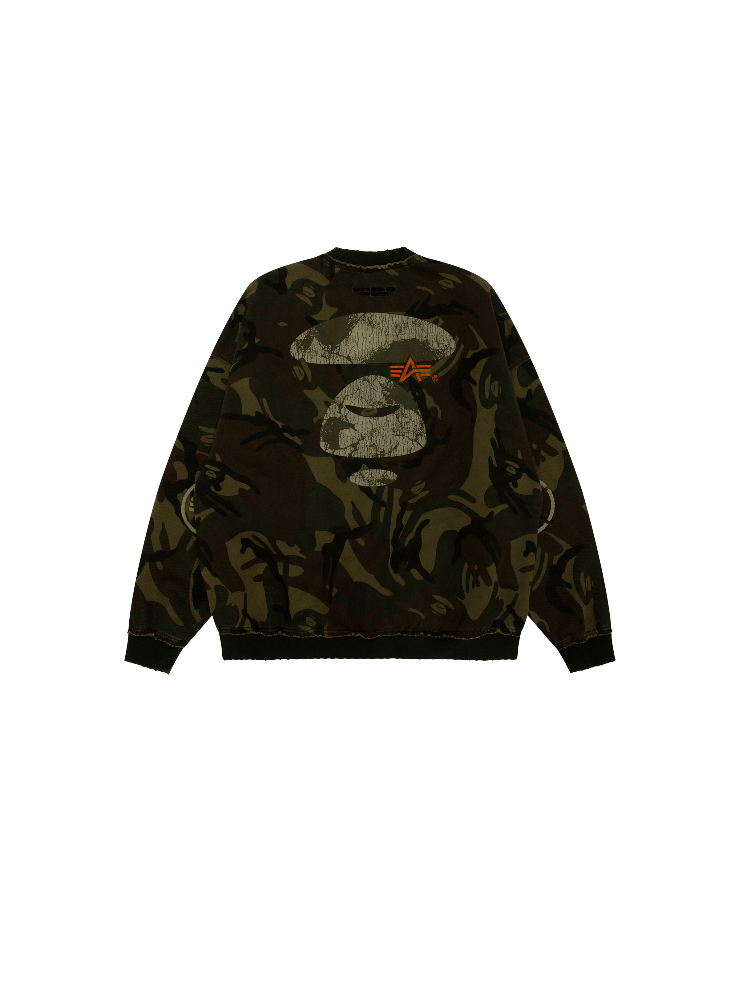ALPHA X AAPE NECK SWEATSHIRT wdl camo 65 148370_408_1_flatlay_00002_150839