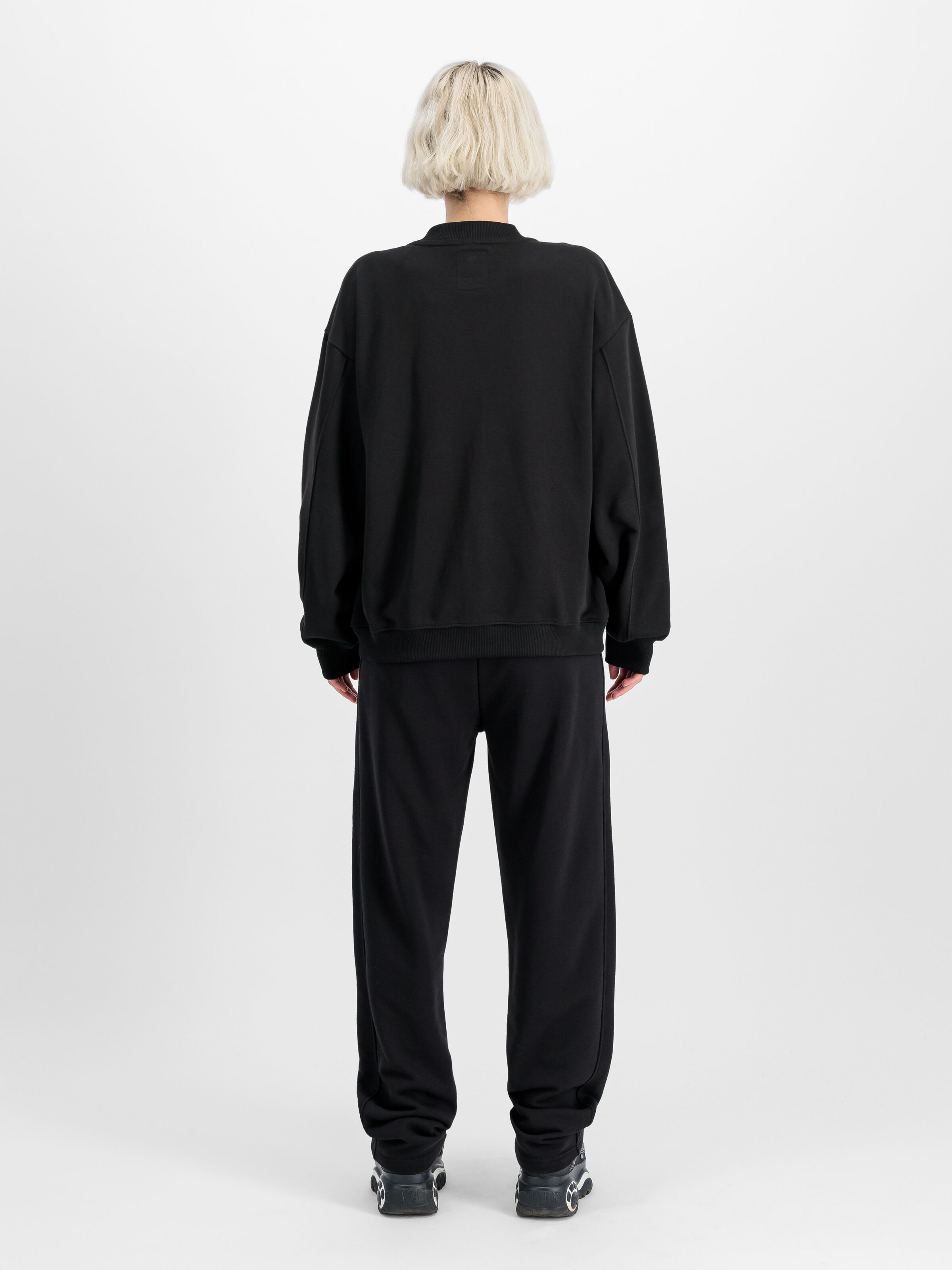 Studio Edition Fleece Bomber Jacket Women black 156030_03_2_model_00002_140418