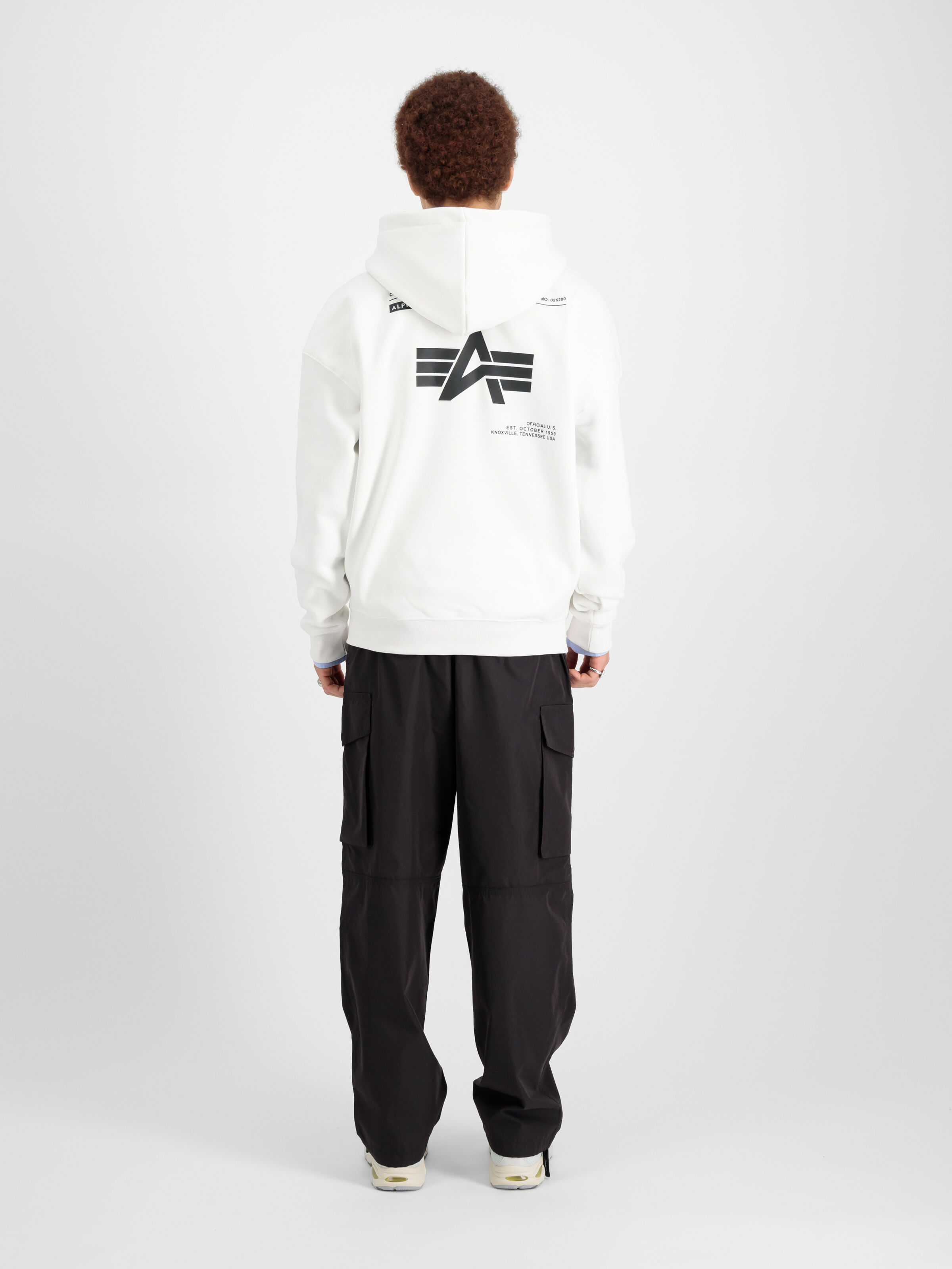 Logo Backprint Hoodie  white 146336_09_2_model_00002_99381