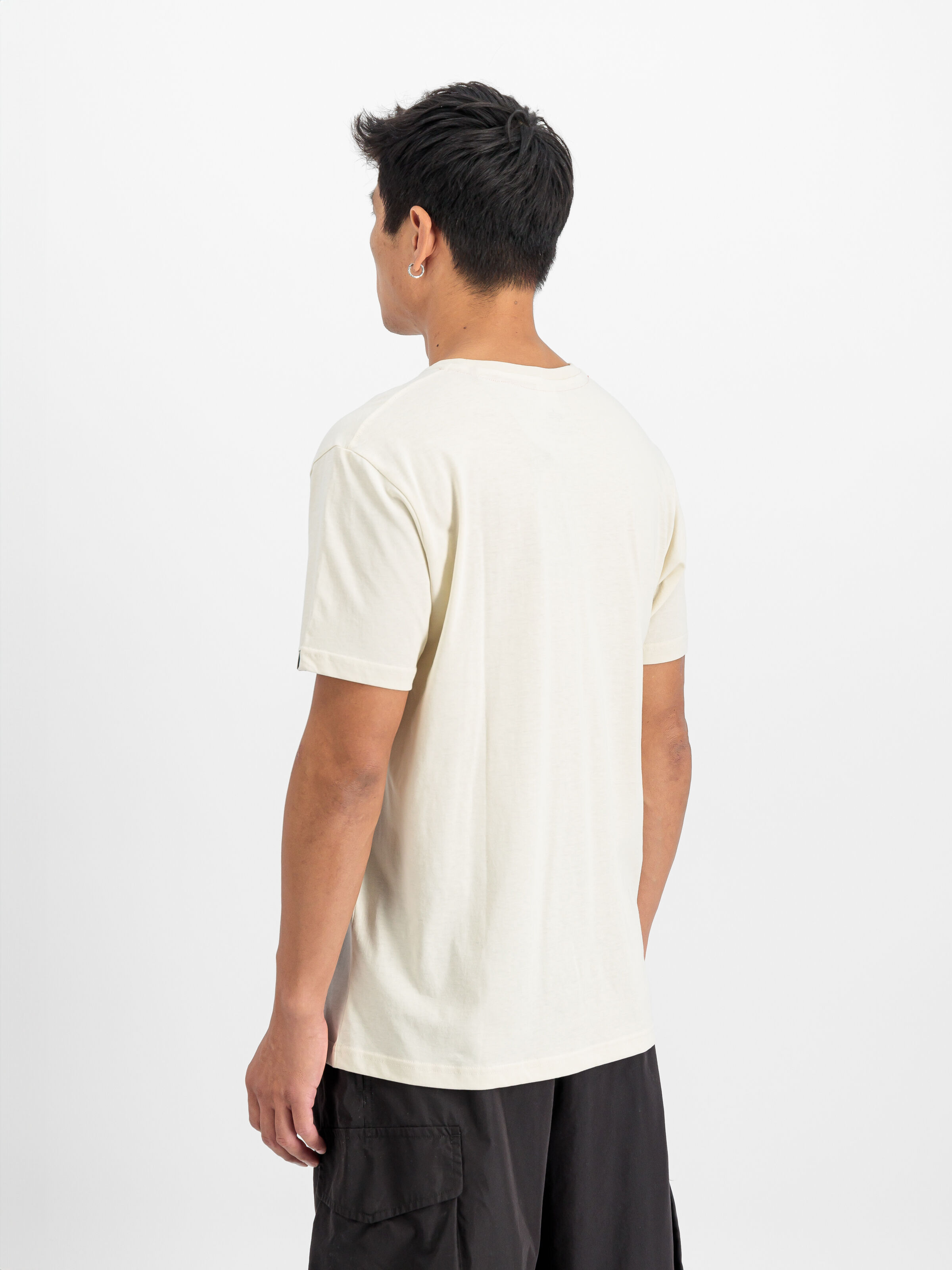 Alpha Label Puff Print T-Shirt vintage white 118502PP_300_2_model_00004_118592