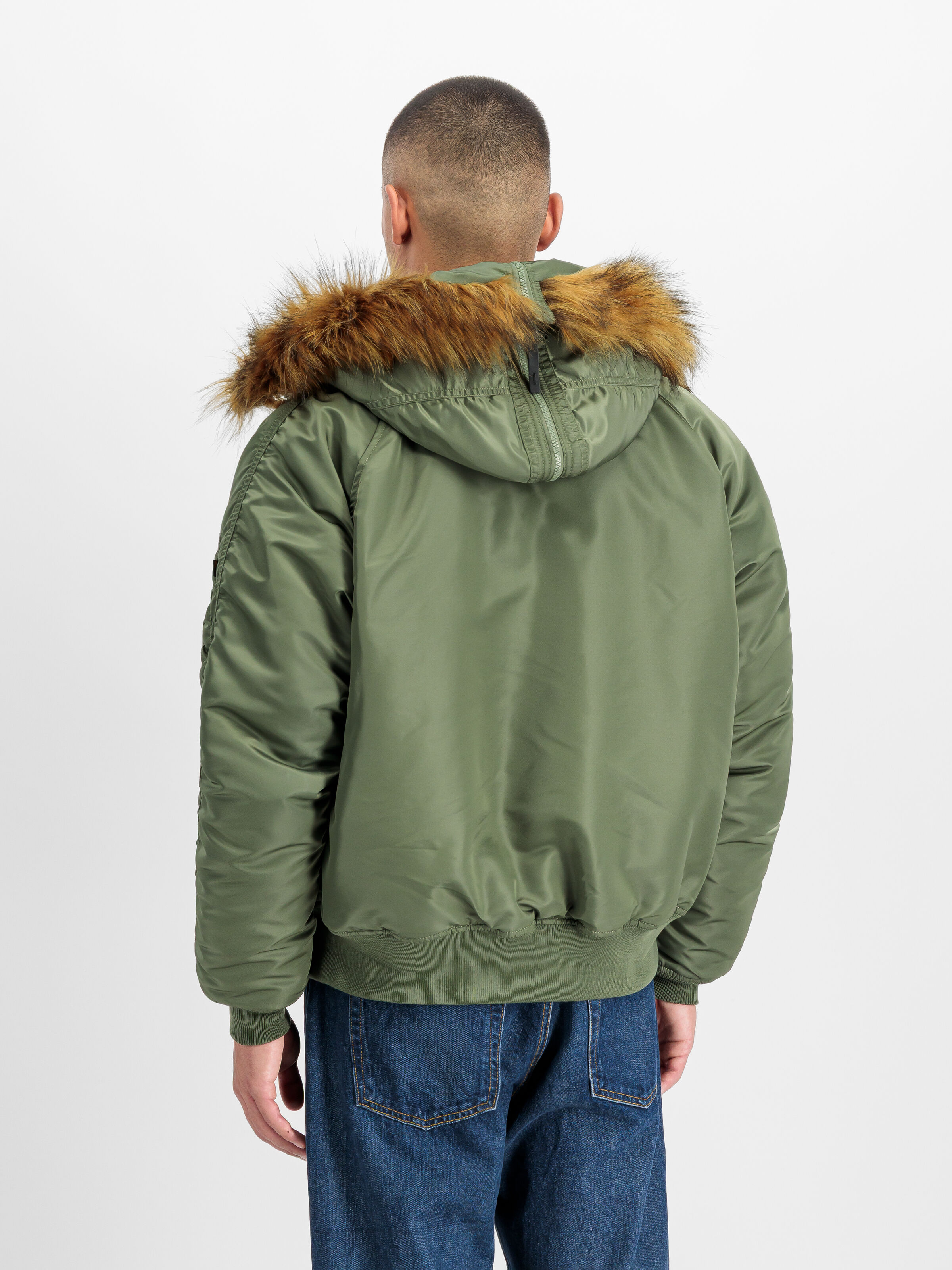 N-2B Heritage Winter Jacket sage-green 100105_01_2_model_00003_215200