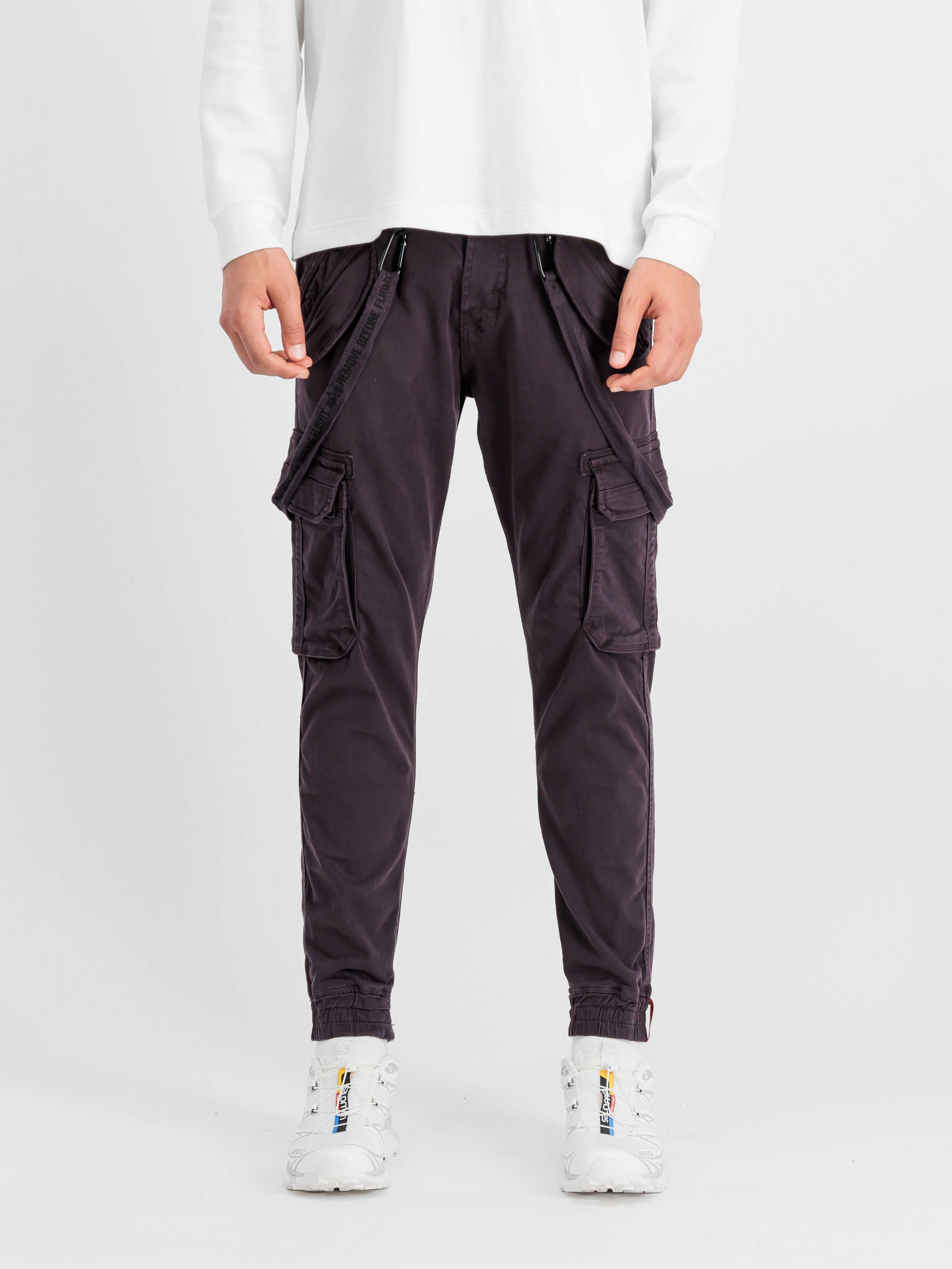 Utility Pant Plum 128202_719_2_model_00003_105921.jpg