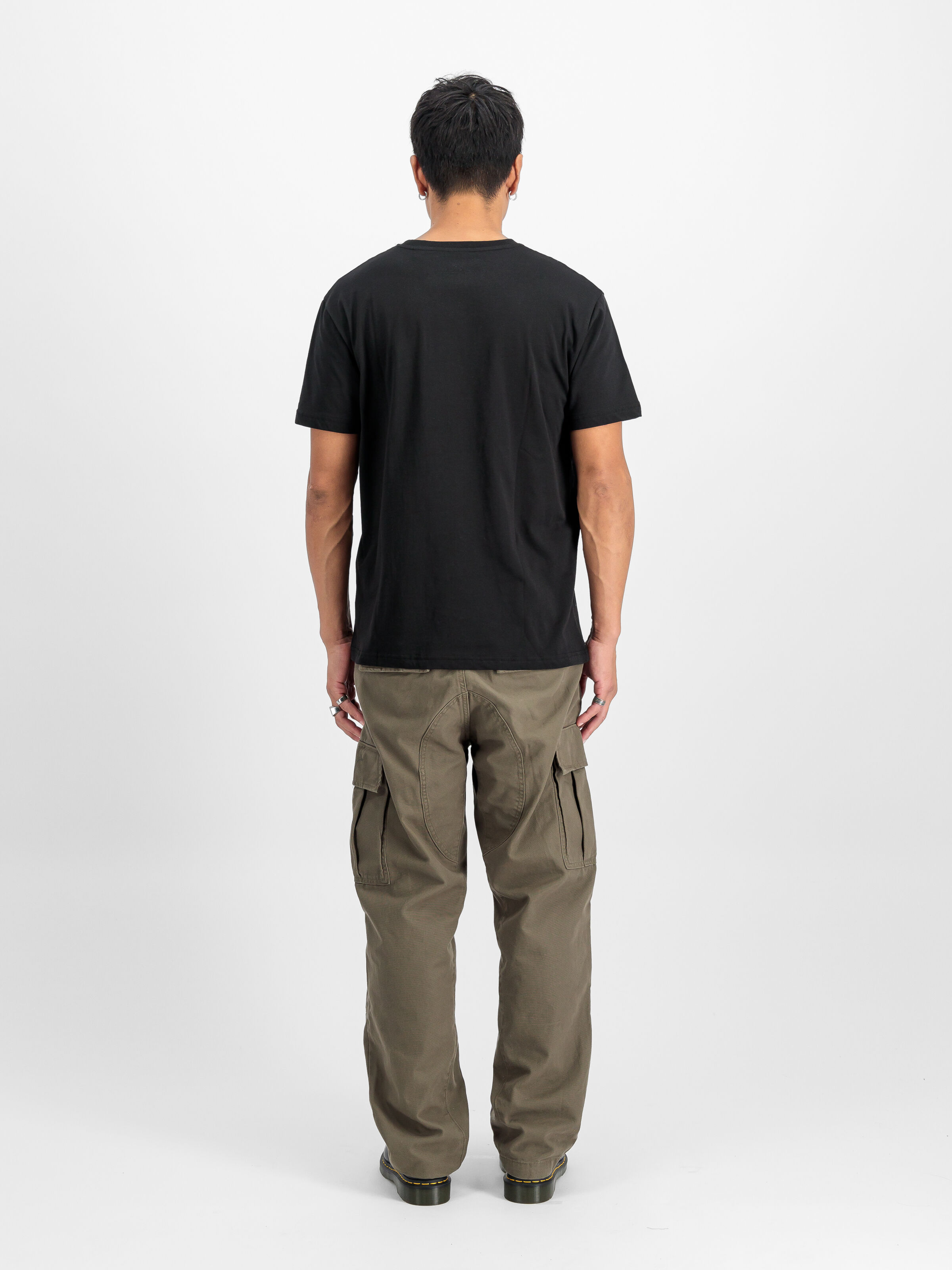 Basic Small Logo T-Shirt black 188505_03_2_model_00002_118741