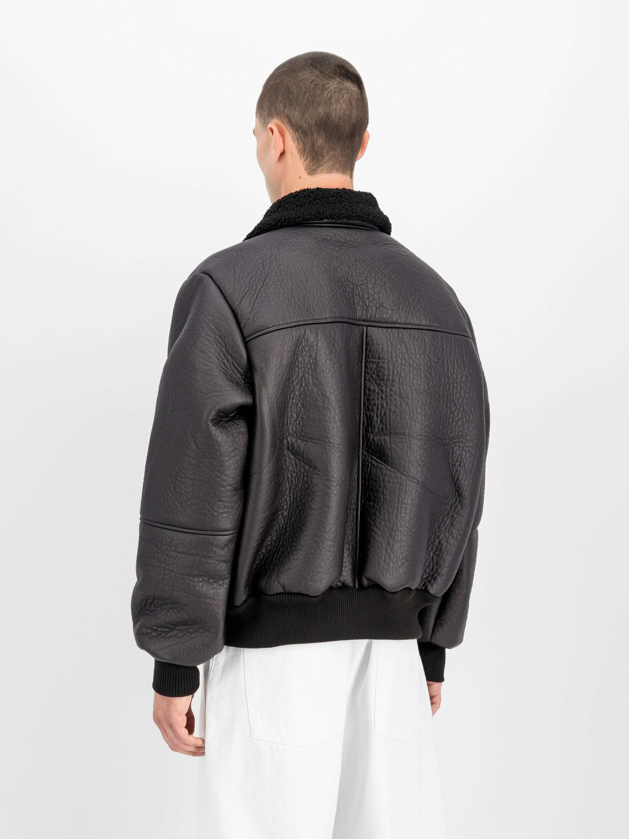 B-15 MOD Winter Jacket black/black 258117_515_2_model_00003_245932