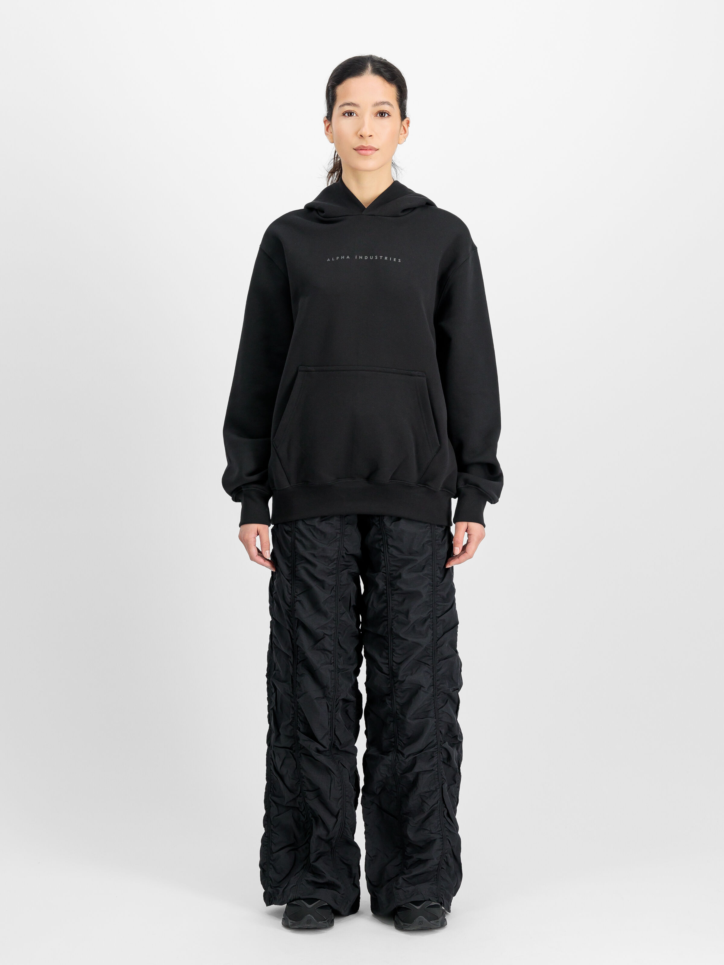 Base Hoodie black 756330_03_2_model_00001_155195