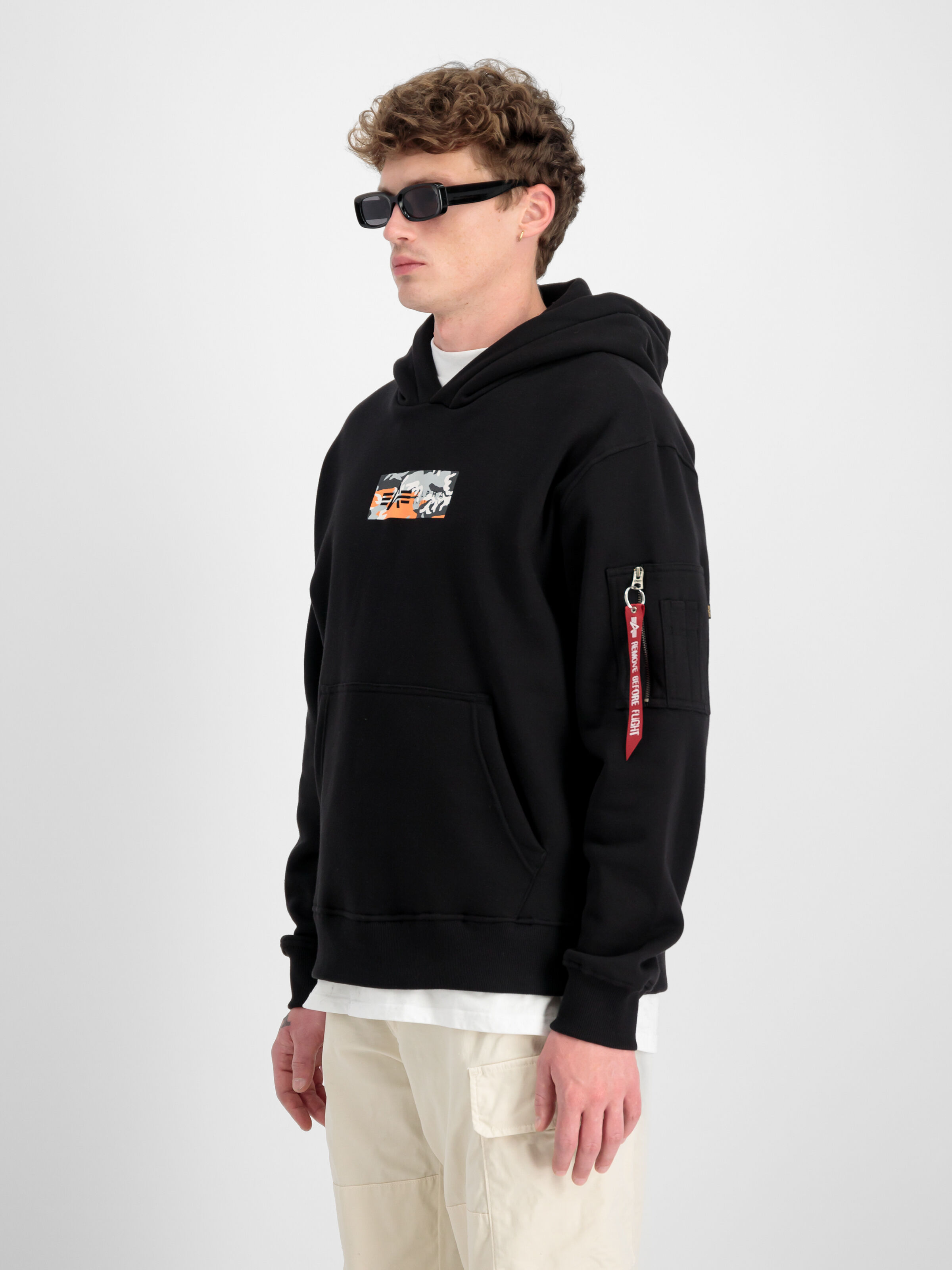 Camo Panel Hoodie black 148338_03_2_model_00003_98505