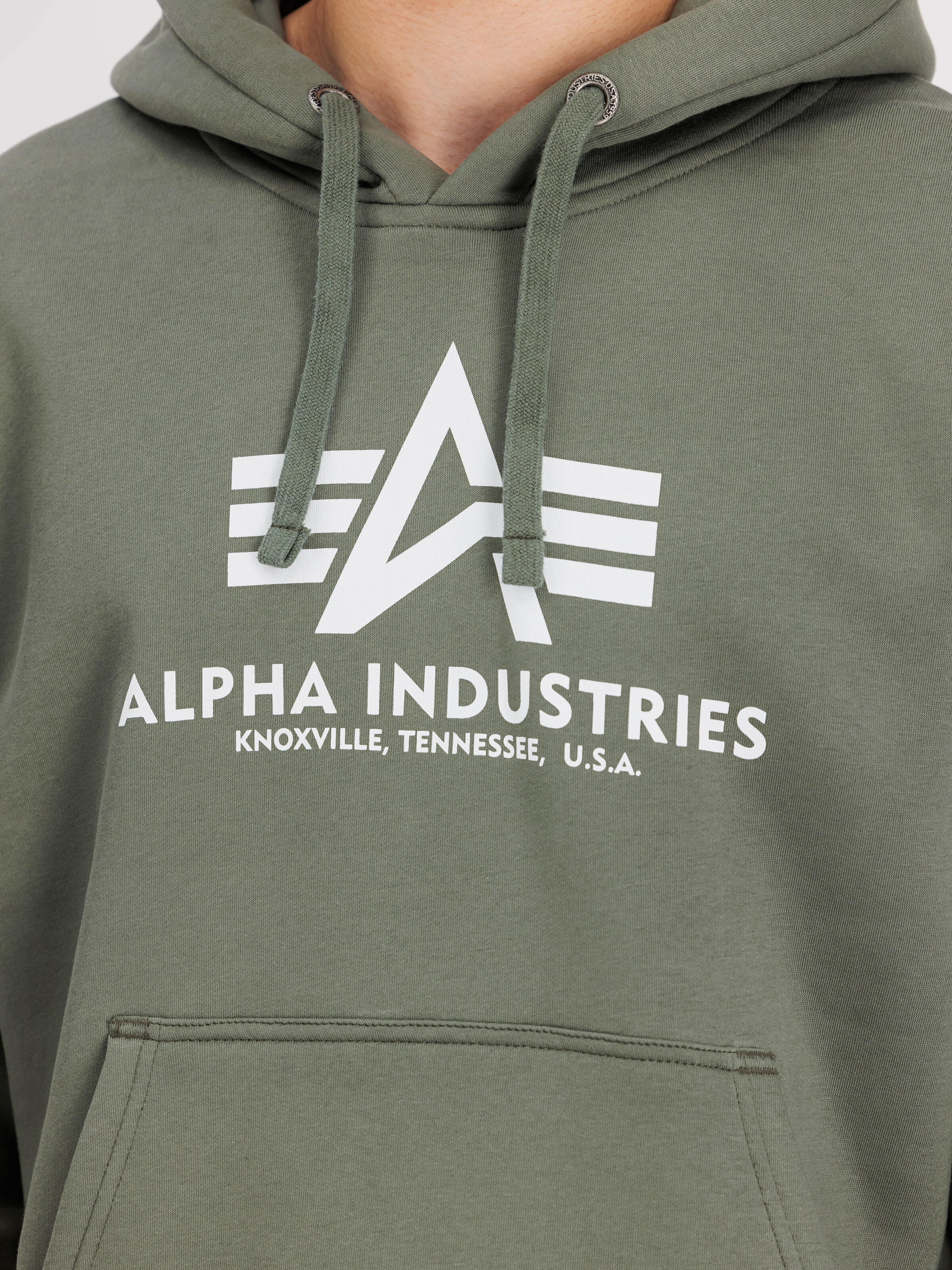 Basic Big Logo Hoodie dark olive 178312_142_3_detail_00001_125675