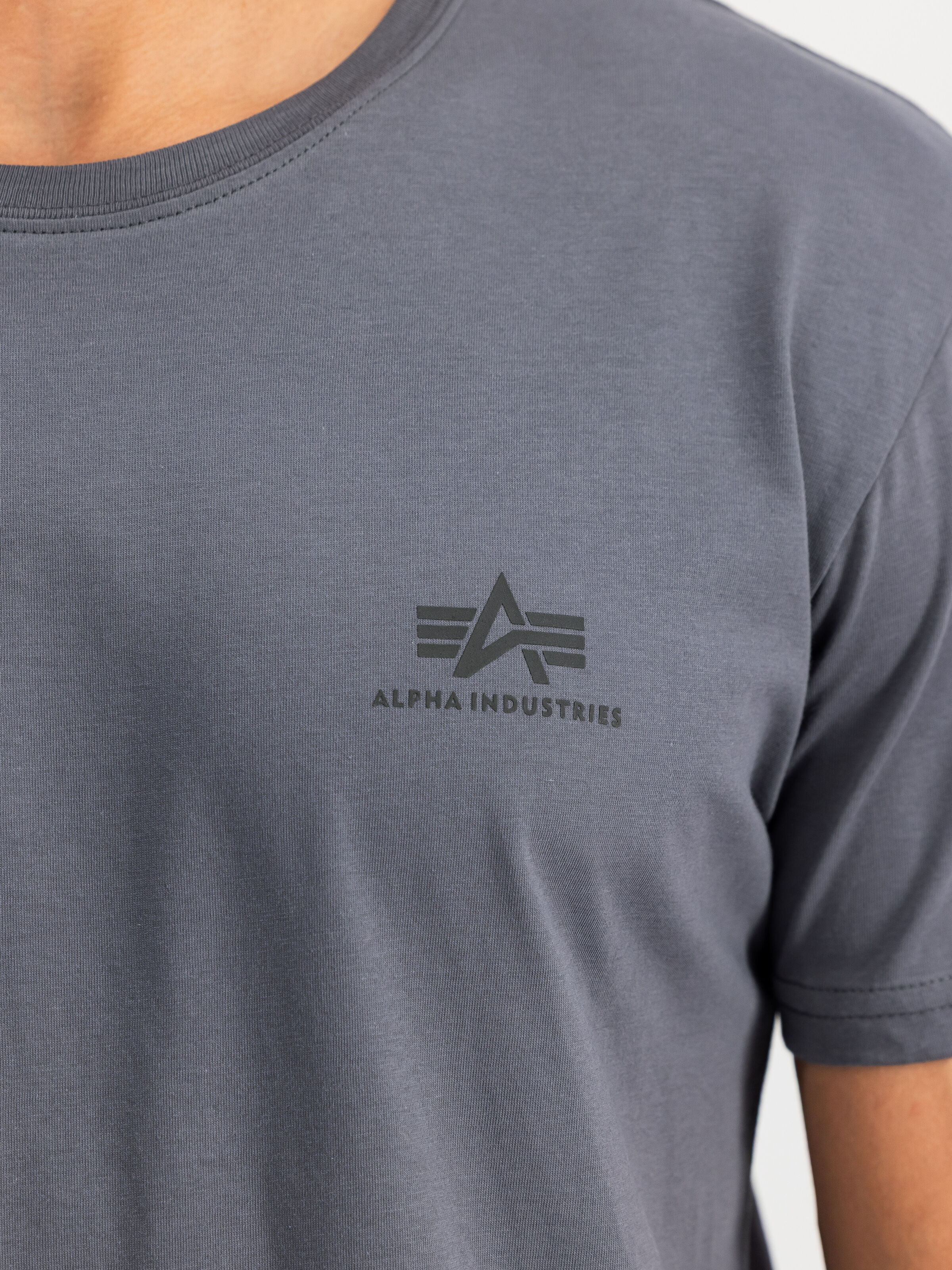 Basic Small Logo T-Shirt greyblack/black 188505_412_3_detail_00001_199643