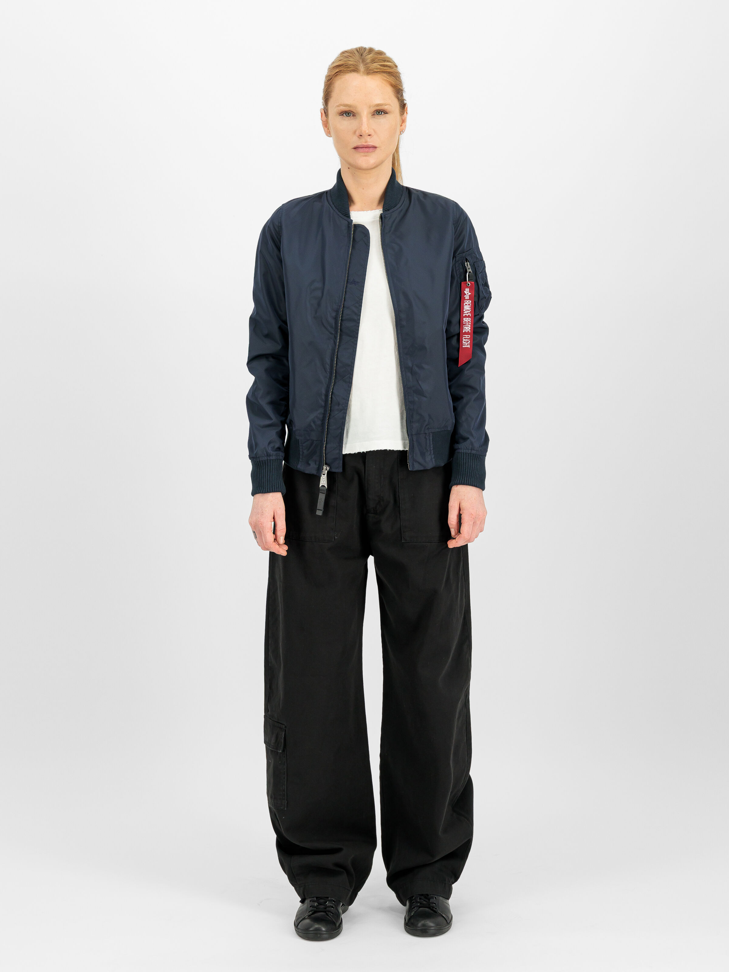 MA-1 TT Light Bomber Jacket Women rep.blue 141041_07_2_model_00001_245833