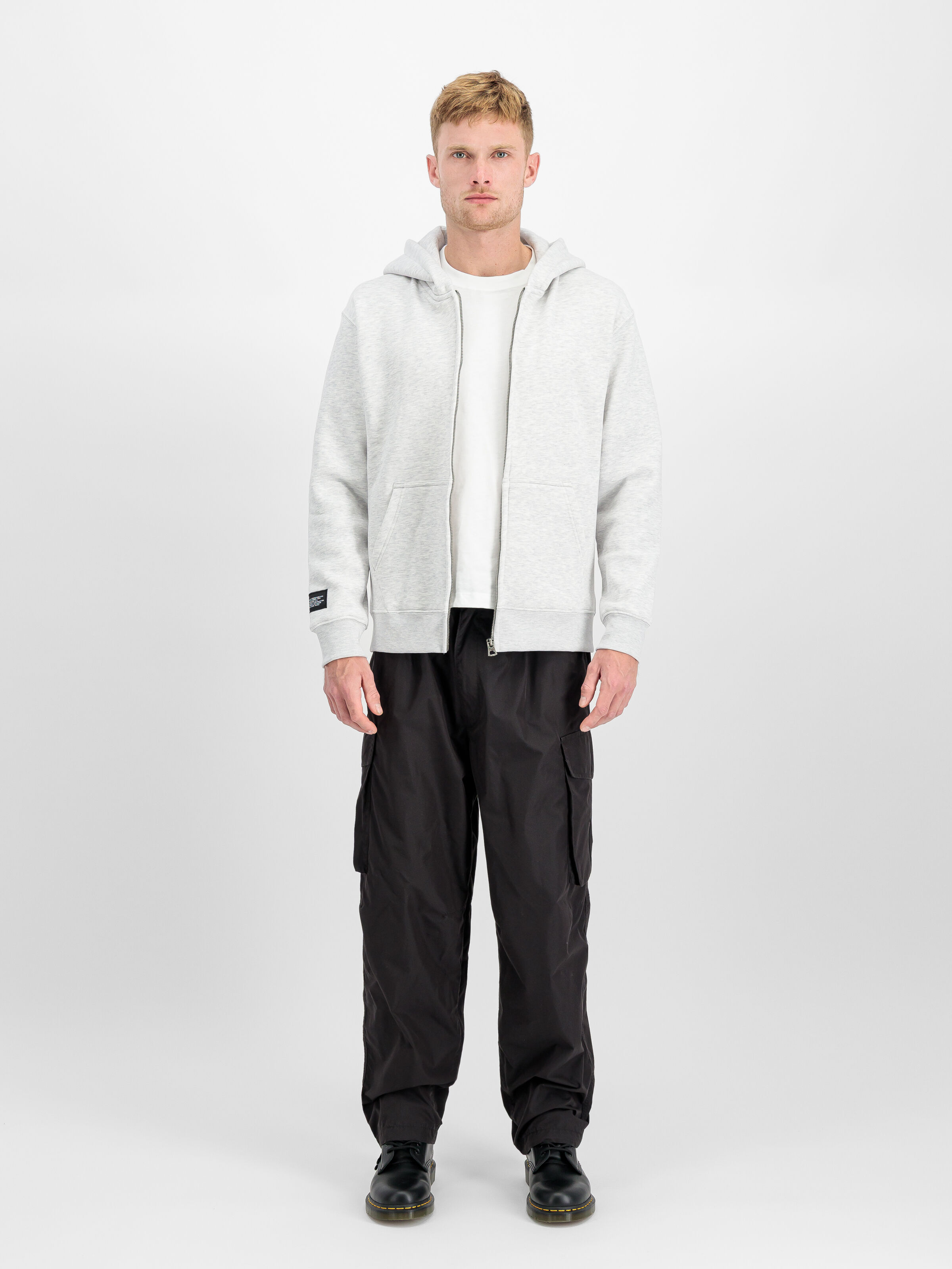 Label Zip Backprint Hoodie pastel grey melange 258342_752_2_model_00001_184223