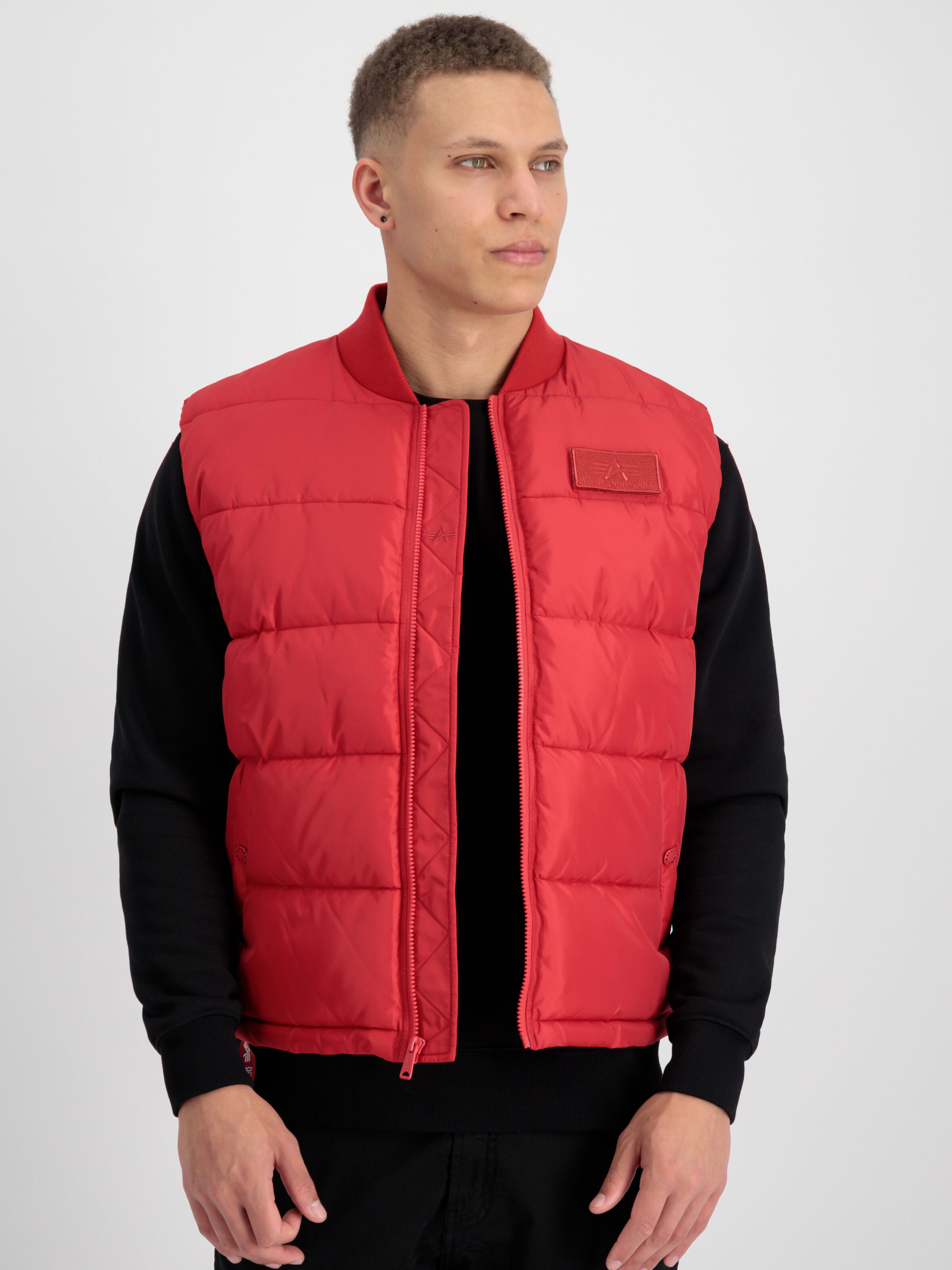 Puffer Vest mars red 118109_665_alpha_industries_puffer_vest_lw_00001_182016